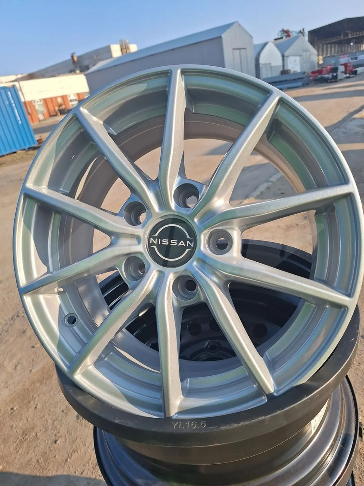 7xR17 5 114.3 ET45 DIA67.1 к Nissan Terrano