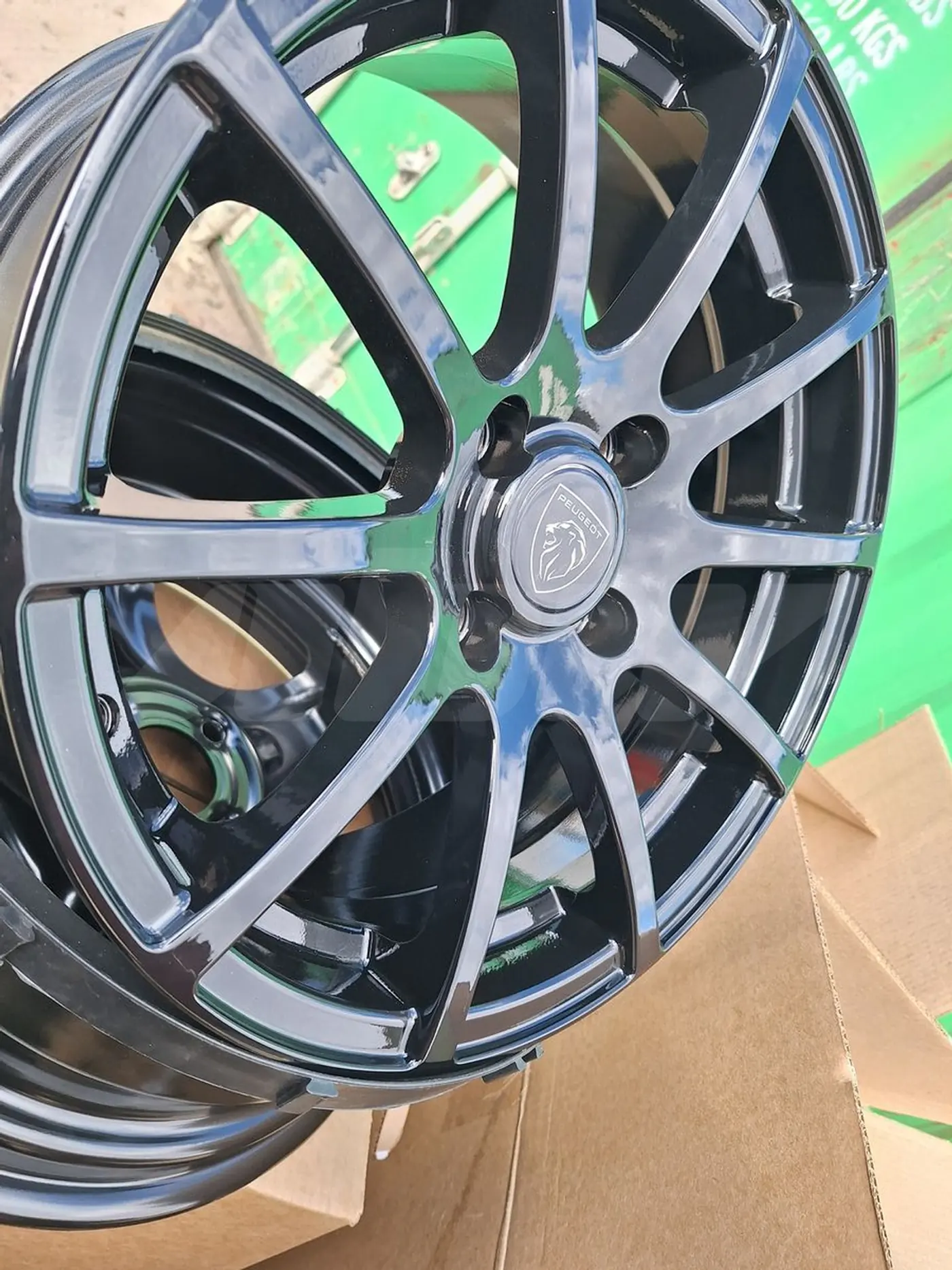 6.5xR16 4 108 ET26 DIA65.1 к Peugeot 308