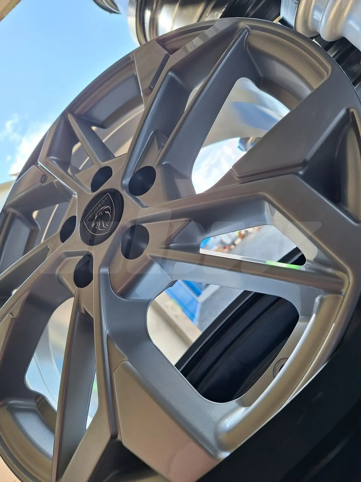 6.5xR17 5 108 ET43 DIA65.1 к Peugeot 508