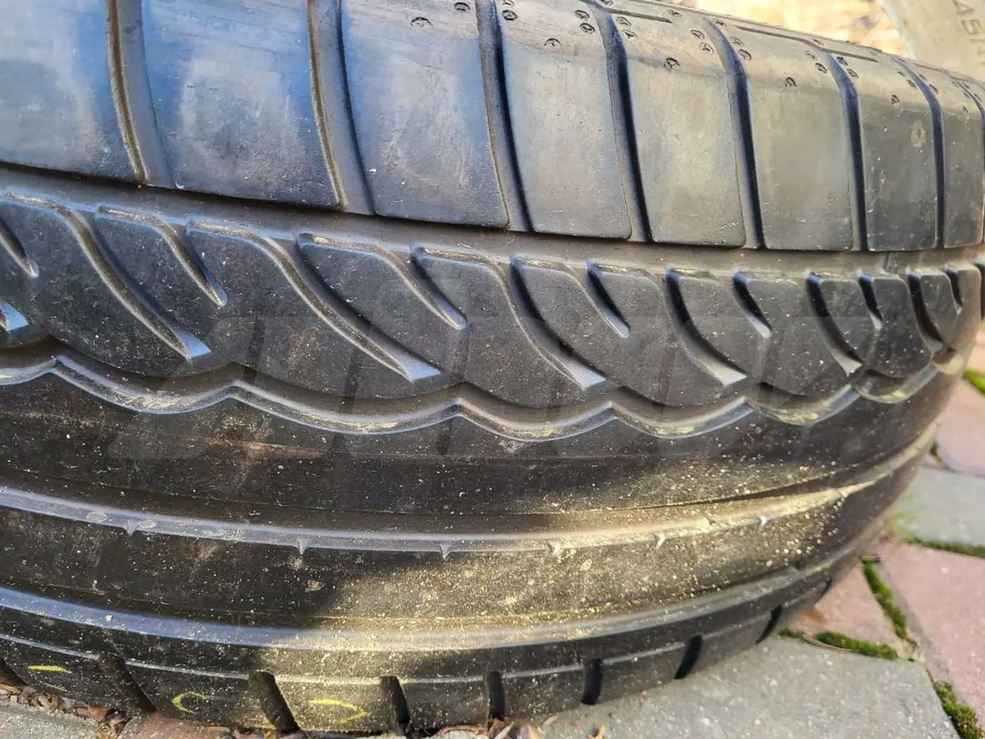 R17 235 55 Dunlop SP Sport 01