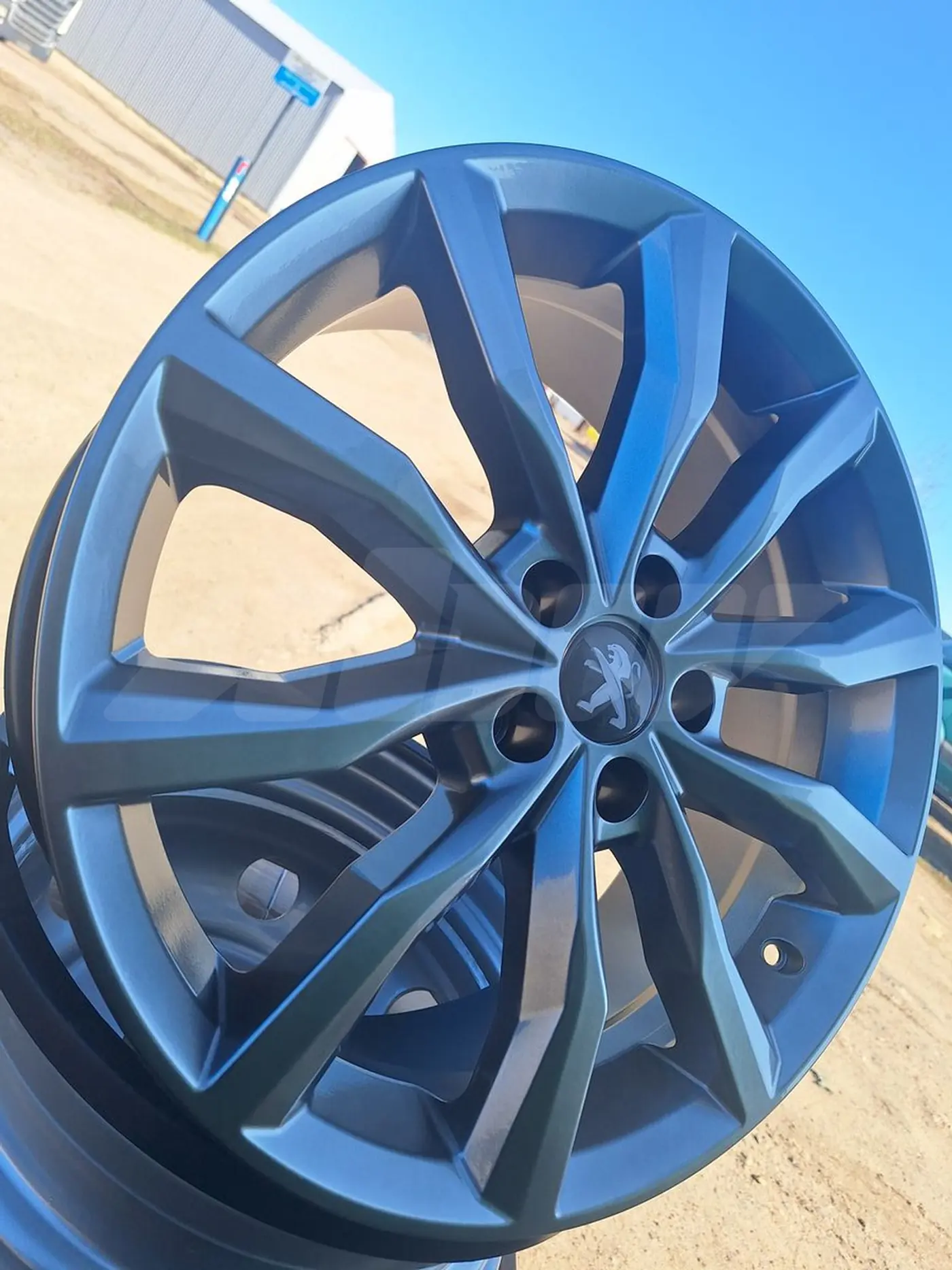 7.5xR18 5 108 ET40 DIA65.1 к Peugeot 607