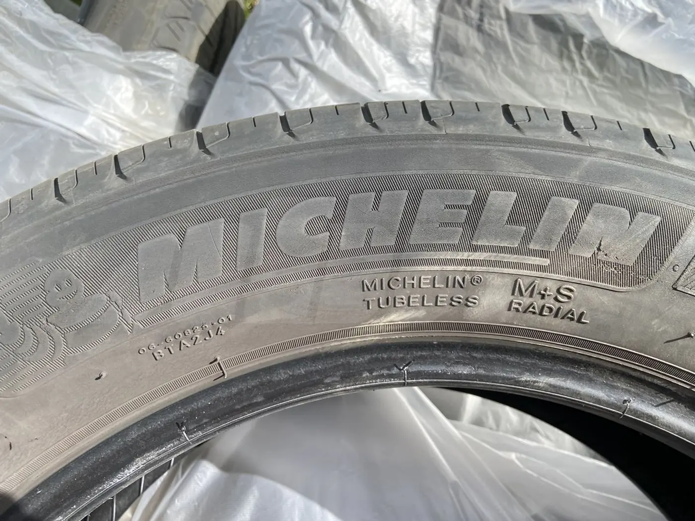 R18 235 60 Michelin 235/60R18
