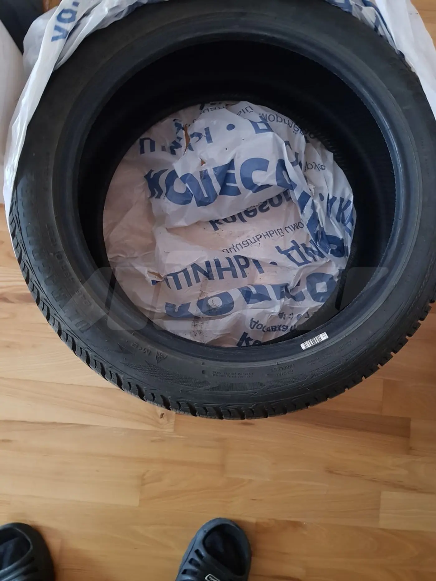 R19 245 45 Goodyear Goodyear UltraGrip Ice 2 245/45R19 102T
