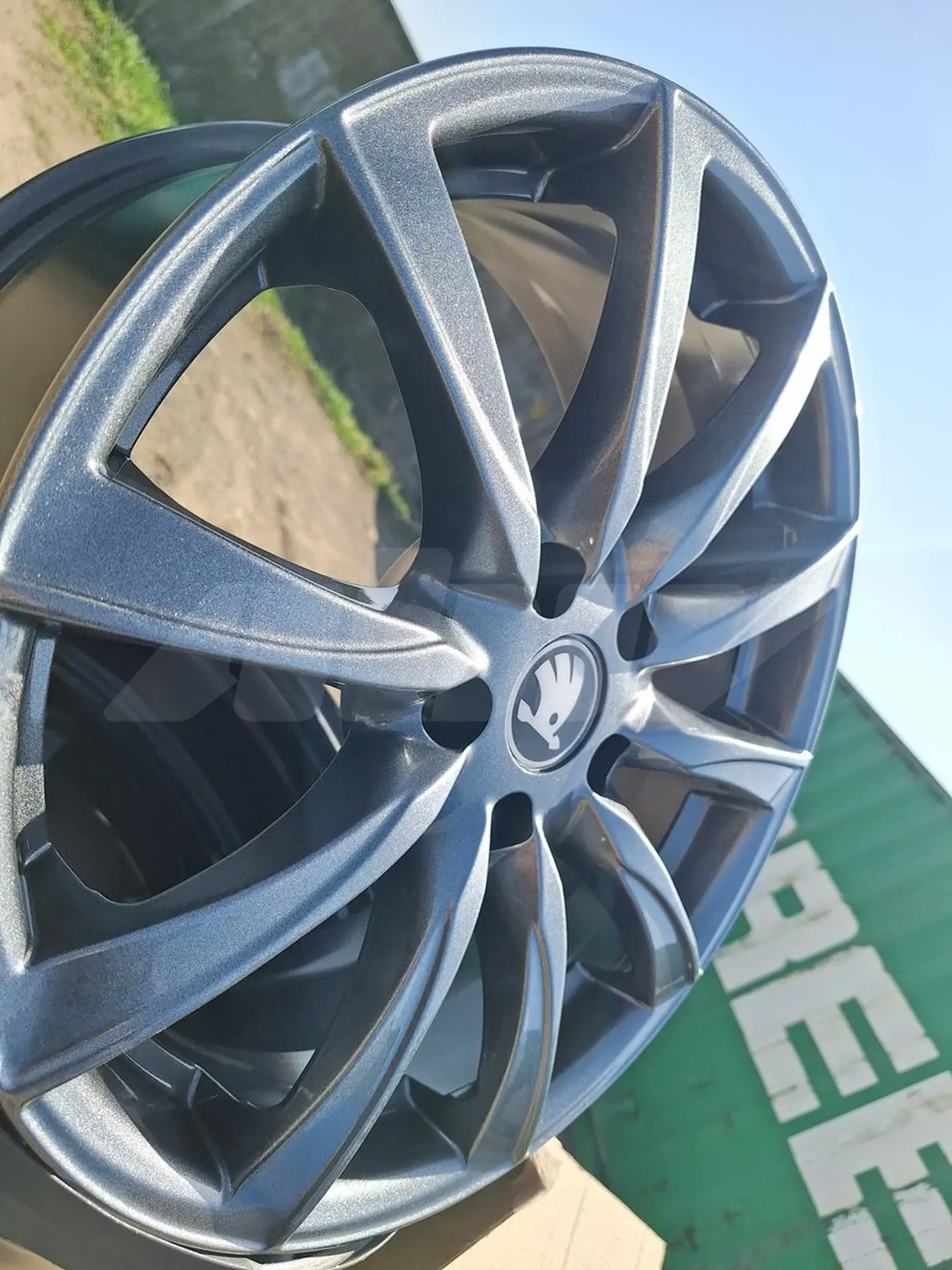 7xR17 5 112 ET35 DIA66.6 к Skoda Kodiaq