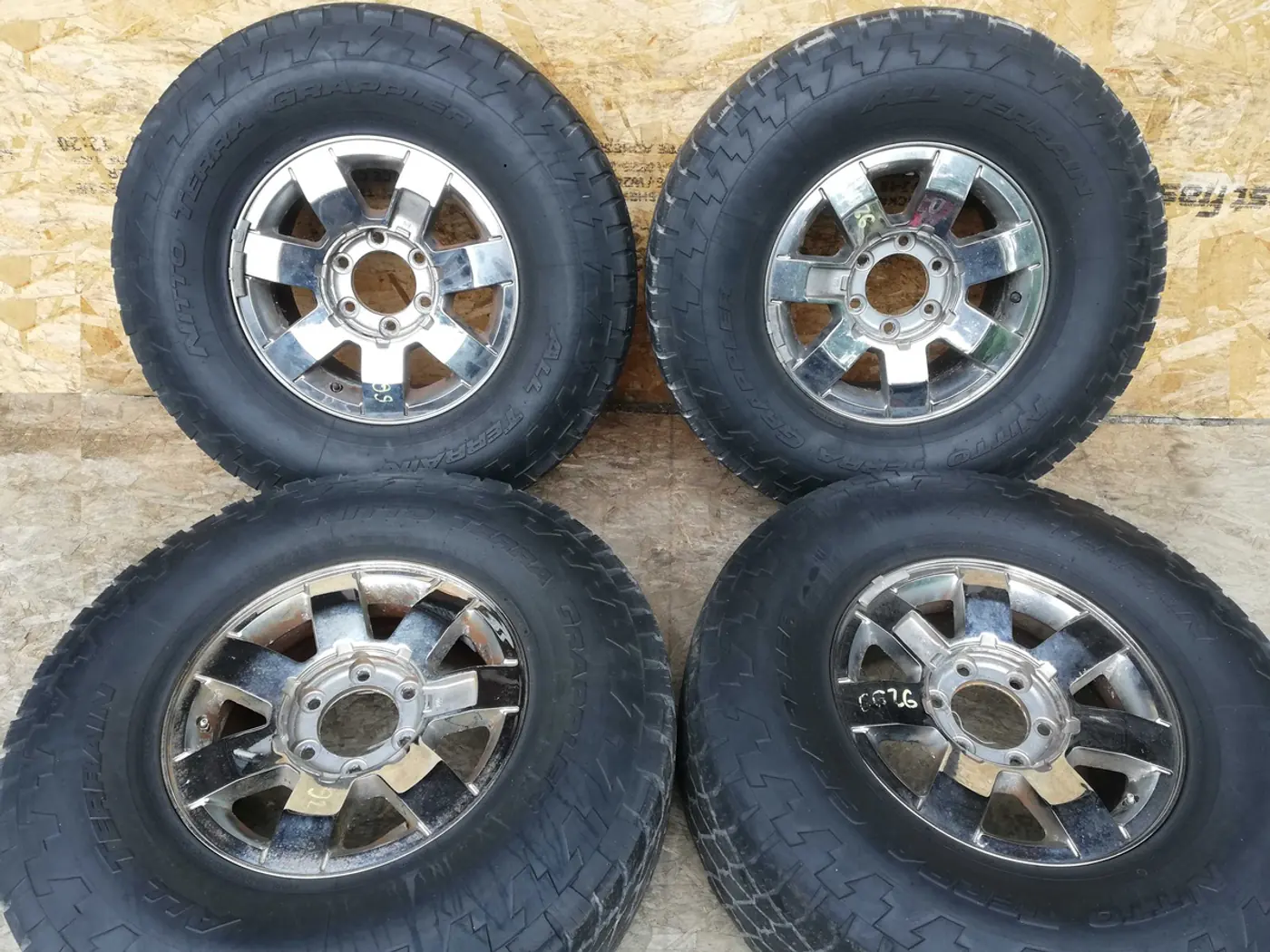 7.5xR16 6 139.7 ET38 DIA100.1 к Hummer H3