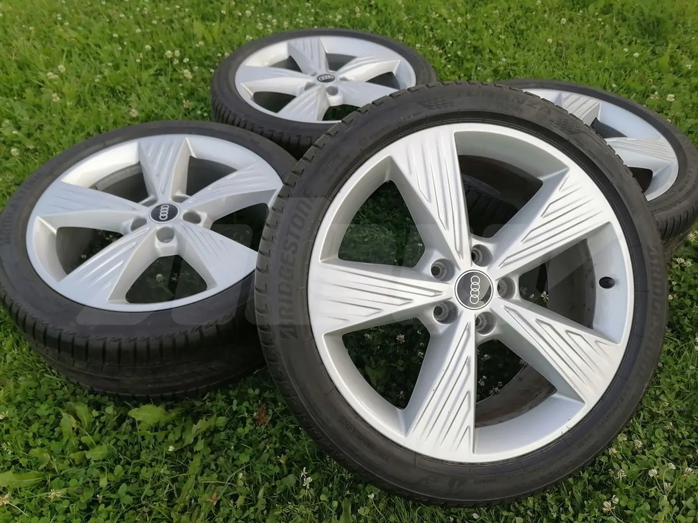8xR19 5 112 ET45 DIA57.1 к Audi Q4 Sportback e-tron