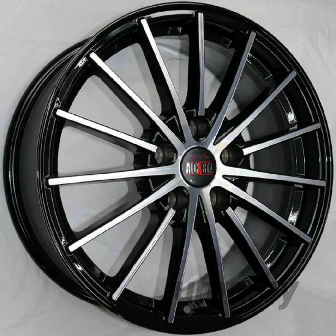 6.5xR16 5 114.3 ET45 DIA66.1 к Renault Laguna
