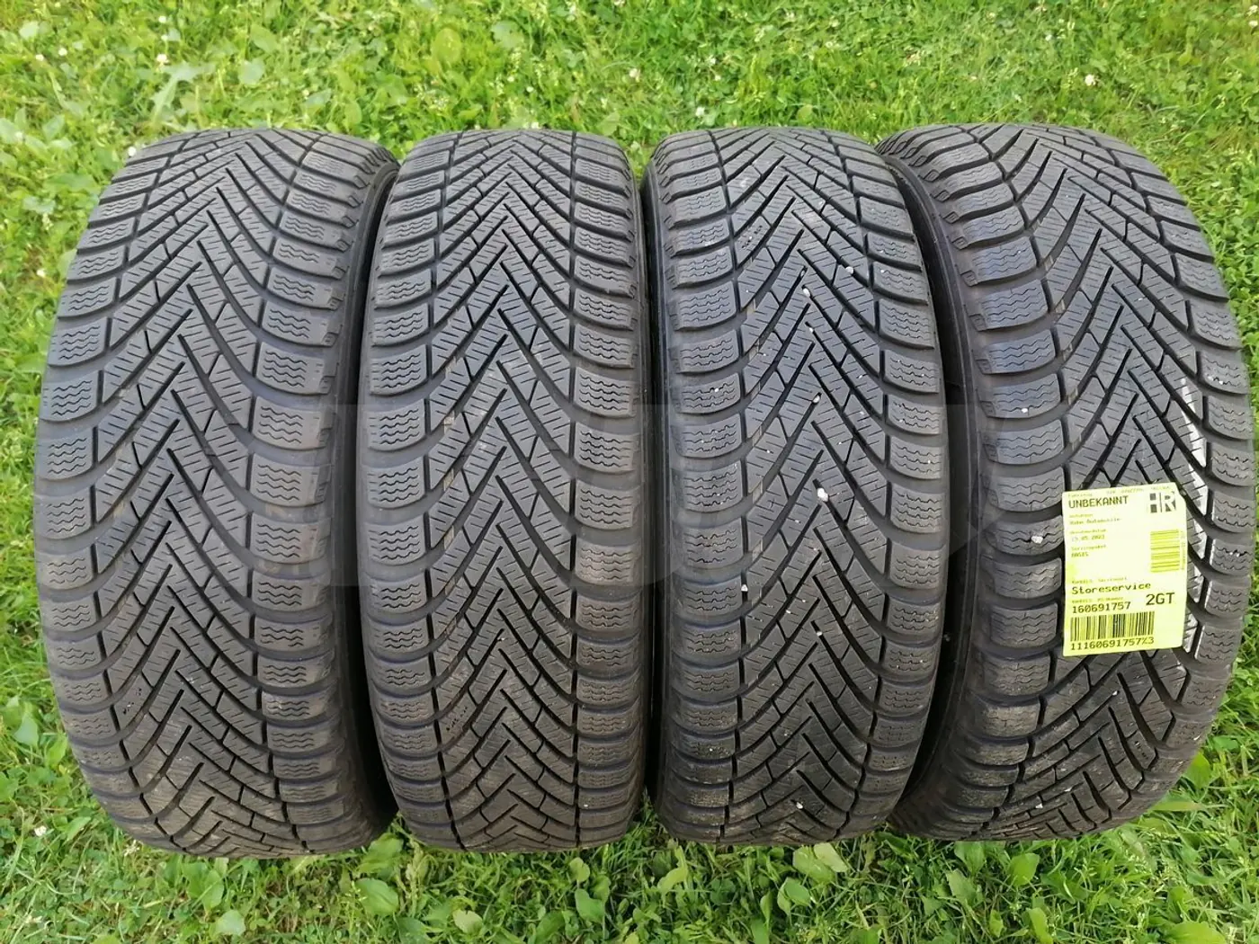 R16 185 60 Pirelli Cinturato TM Winter