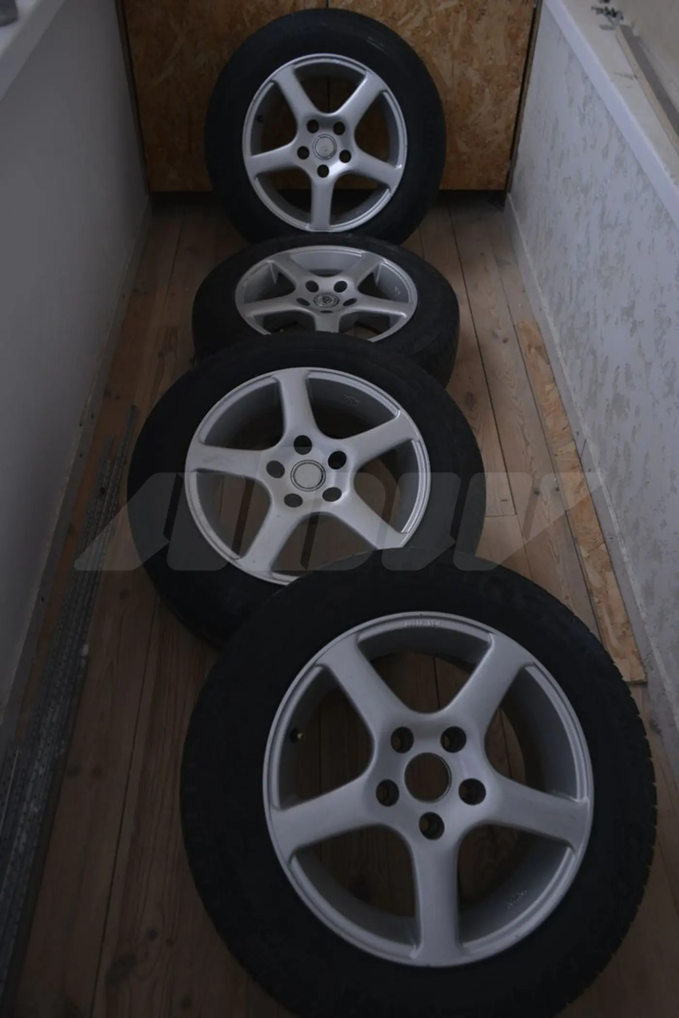 19.5xR15 5 112 ET42 DIA57.1 к Audi A4