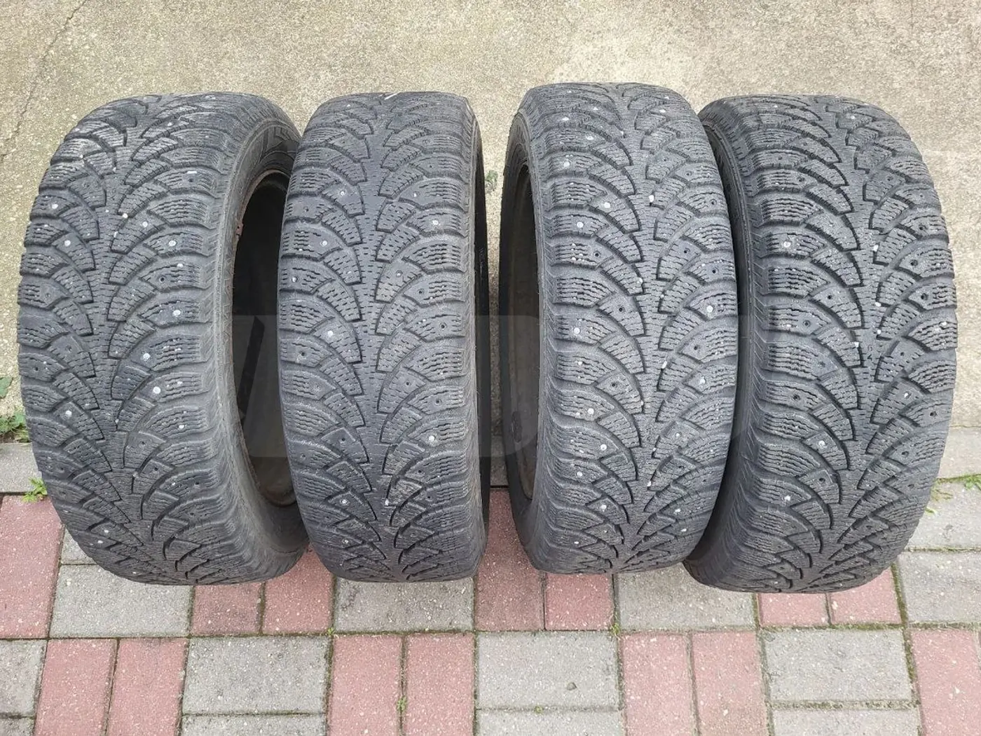 R15 185 60 Nordman 4
