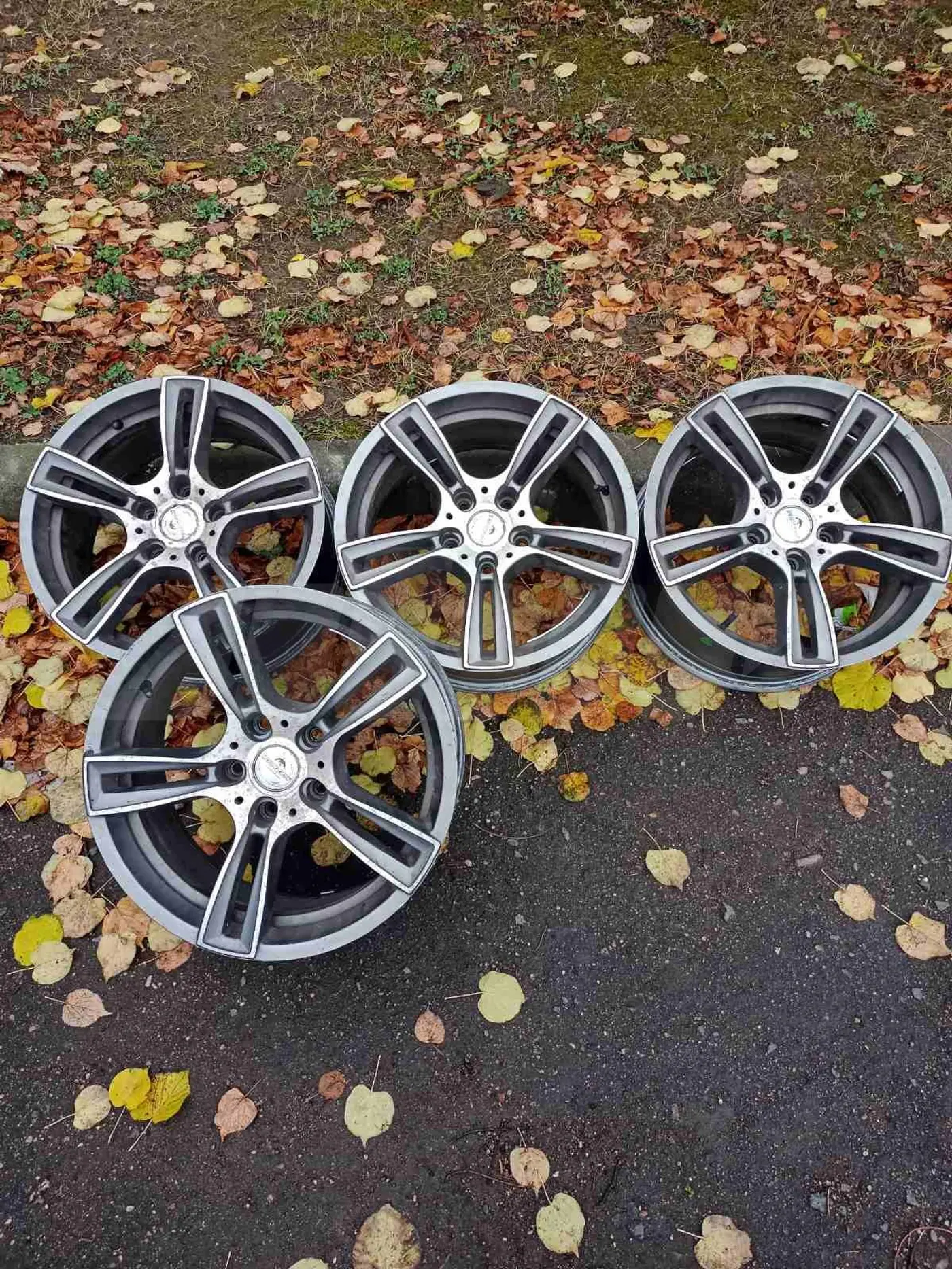 8xR17 5 120 ET37 DIA70 к Opel Insignia