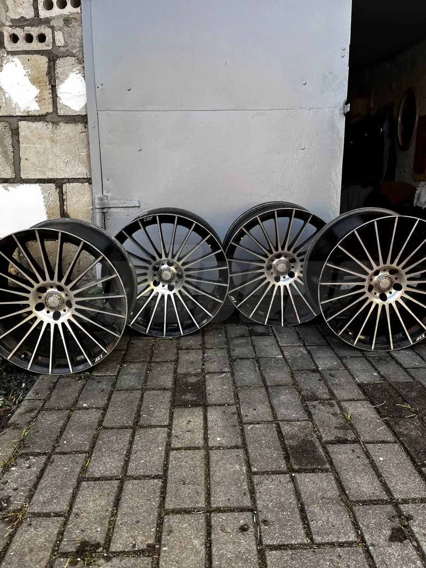 8xR20 5 112 ET5 DIA70 к Mercedes-Benz S-klasse