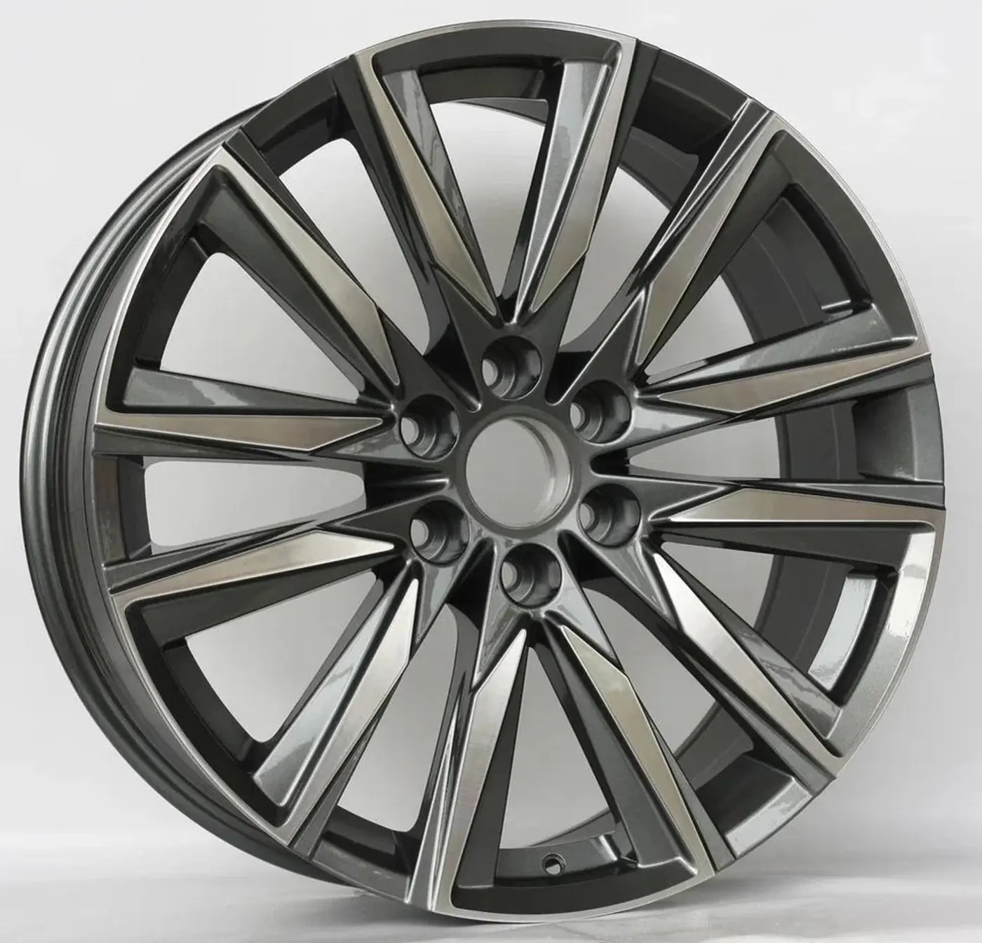 9xR22 6 139.7 ET30 DIA100.1