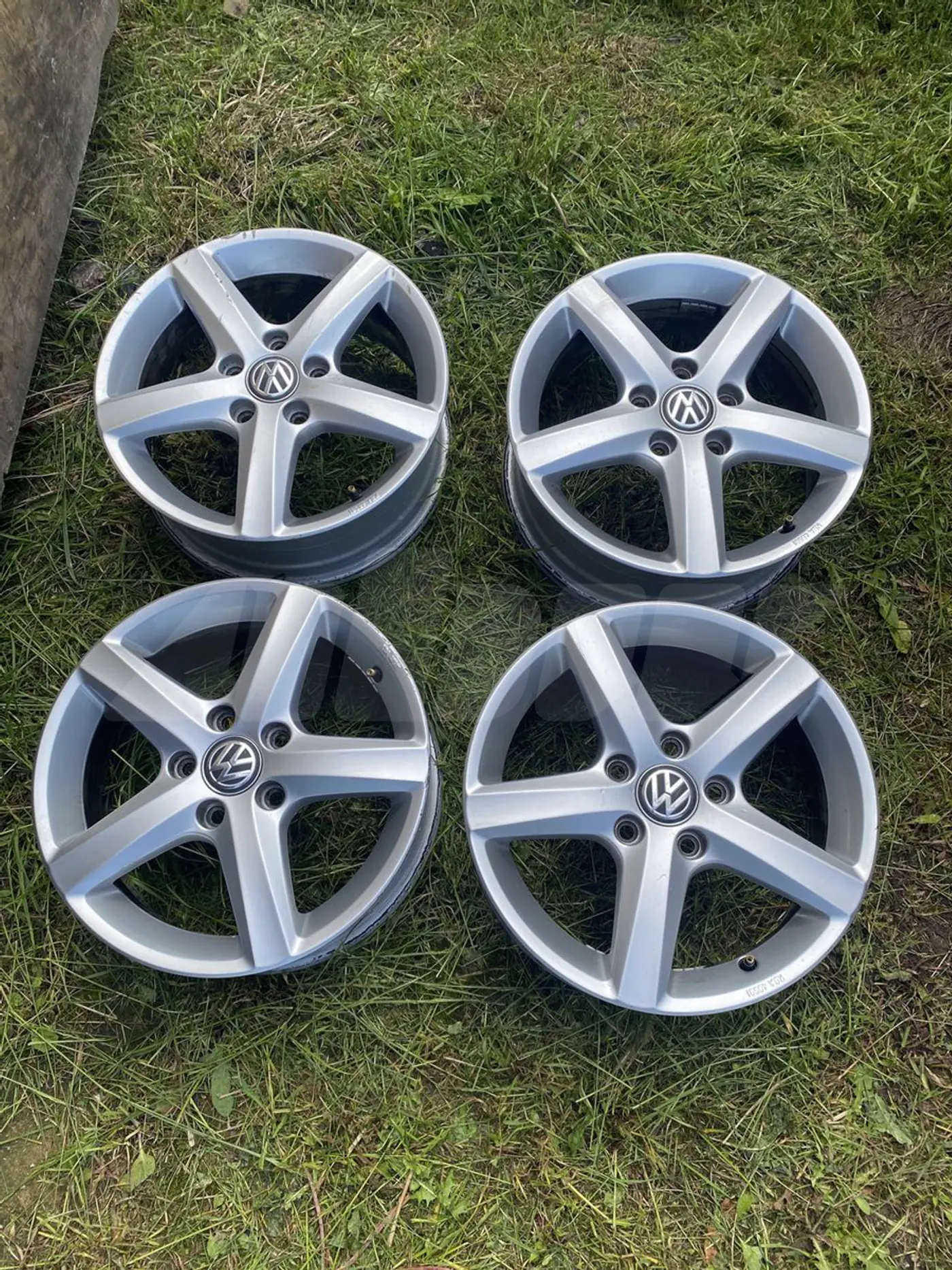 6xR16 5 112 ET48 DIA57.1 к Volkswagen Golf