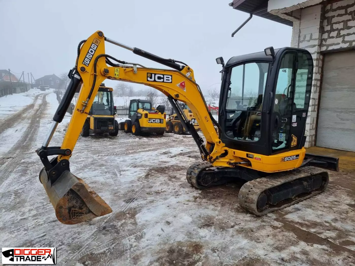 мини-экскаватор JCB Гусеничные 2013