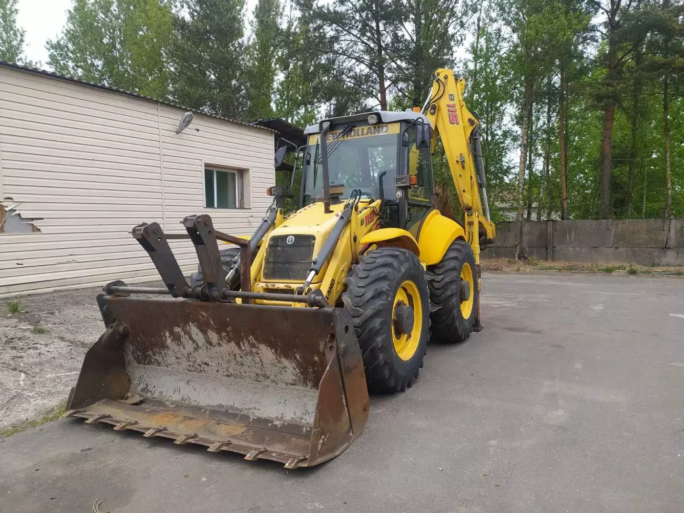 экскаватор-погрузчик New Holland B115 2008