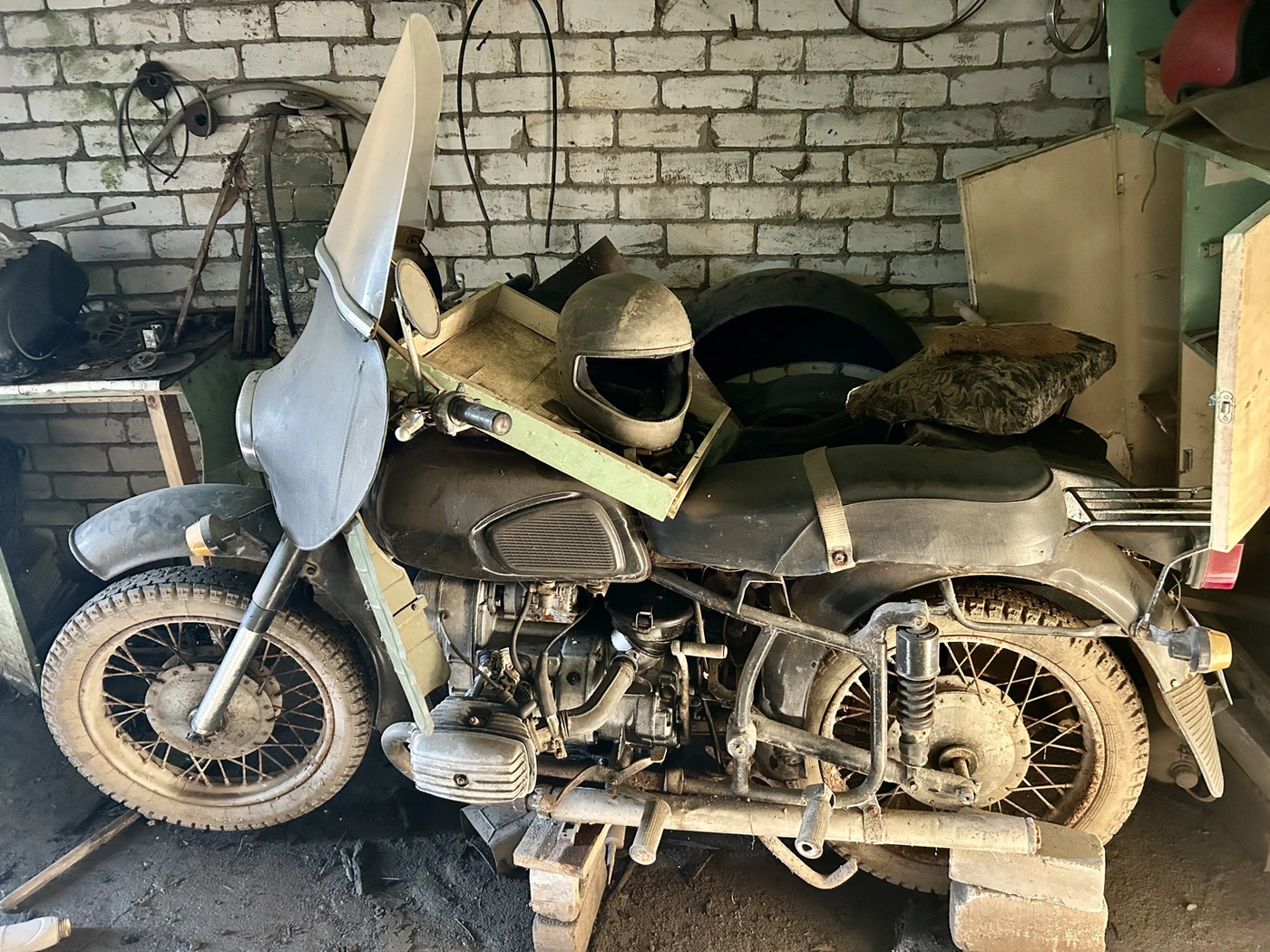 Днепр MT-10, 1985