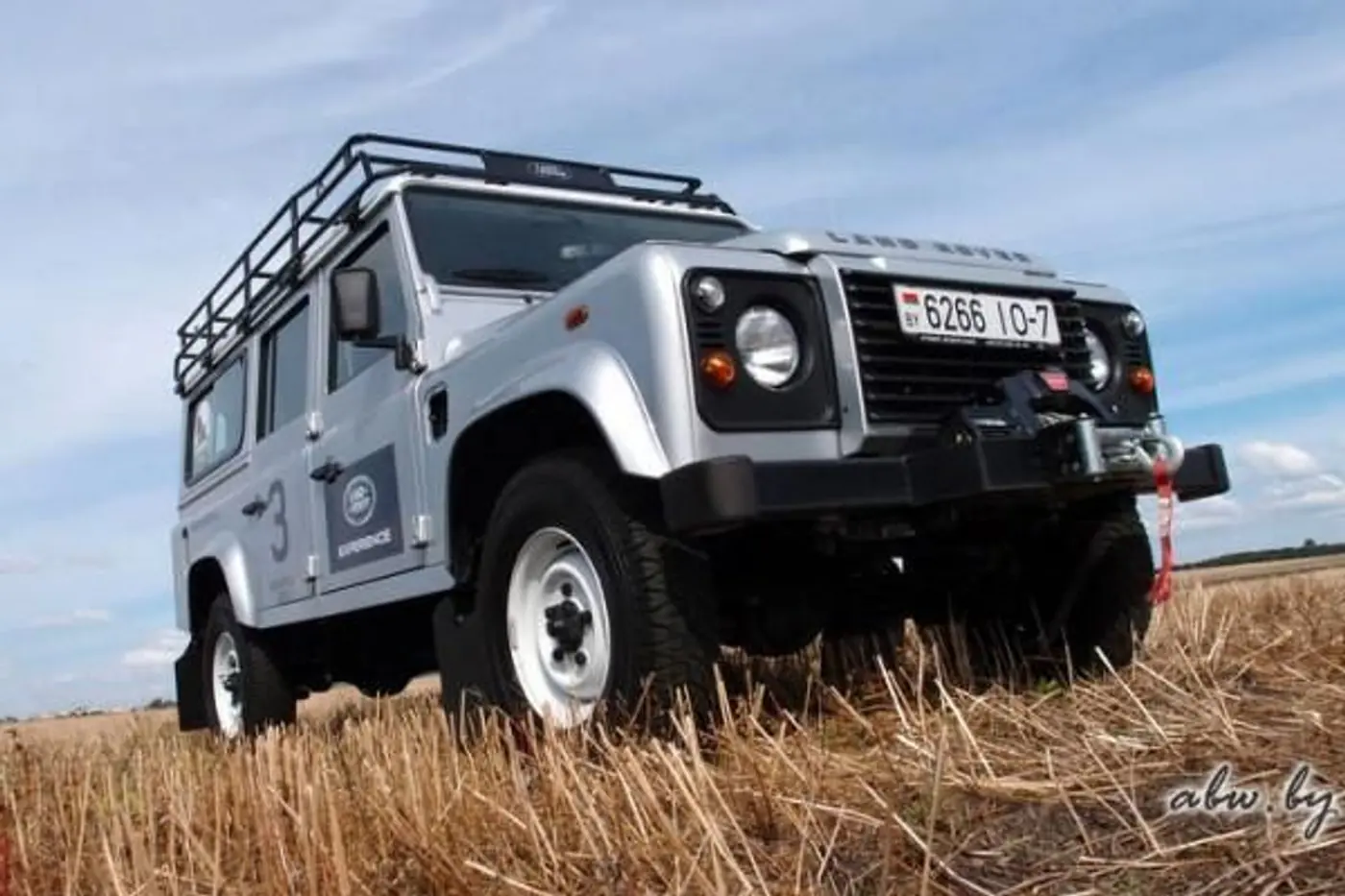 Между Неманом и Бугом: впечатления из-за руля Defender