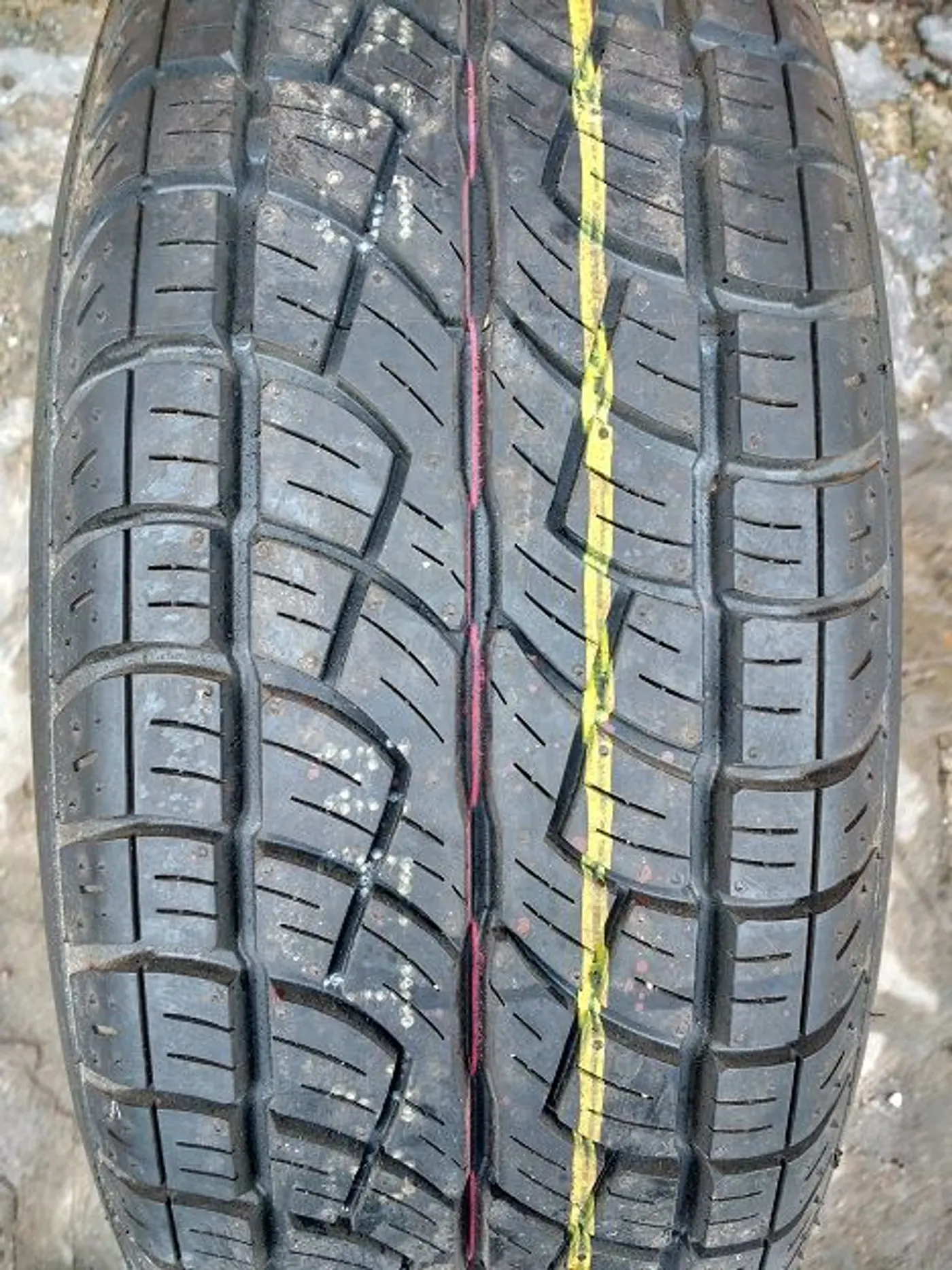 R16 215 65 Bridgestone
