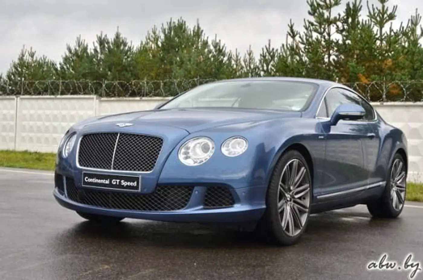 326 км/ч и 610 лошадиных сил: мы протестировали Bentley!