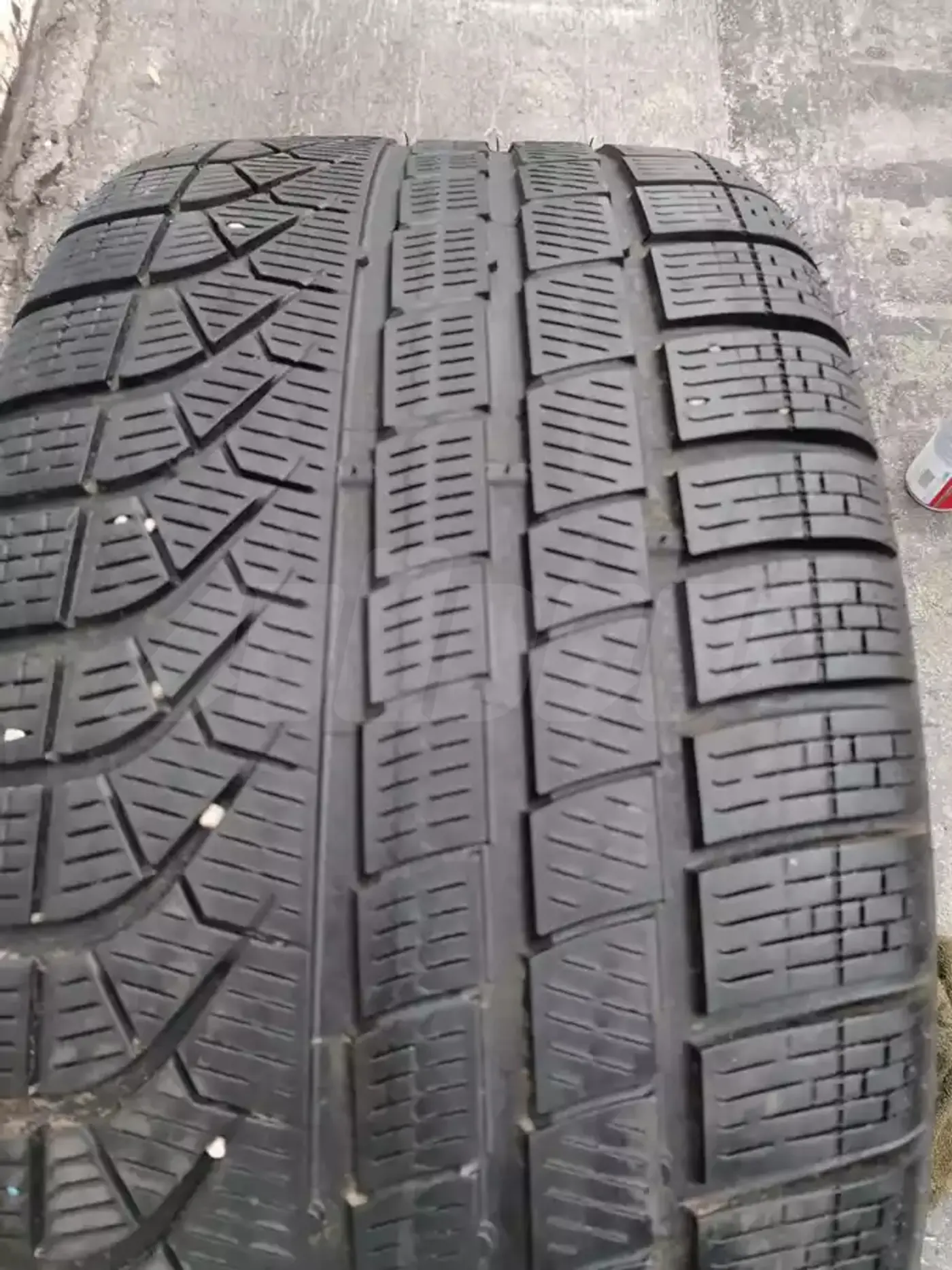 R19 275 35 Pirelli
