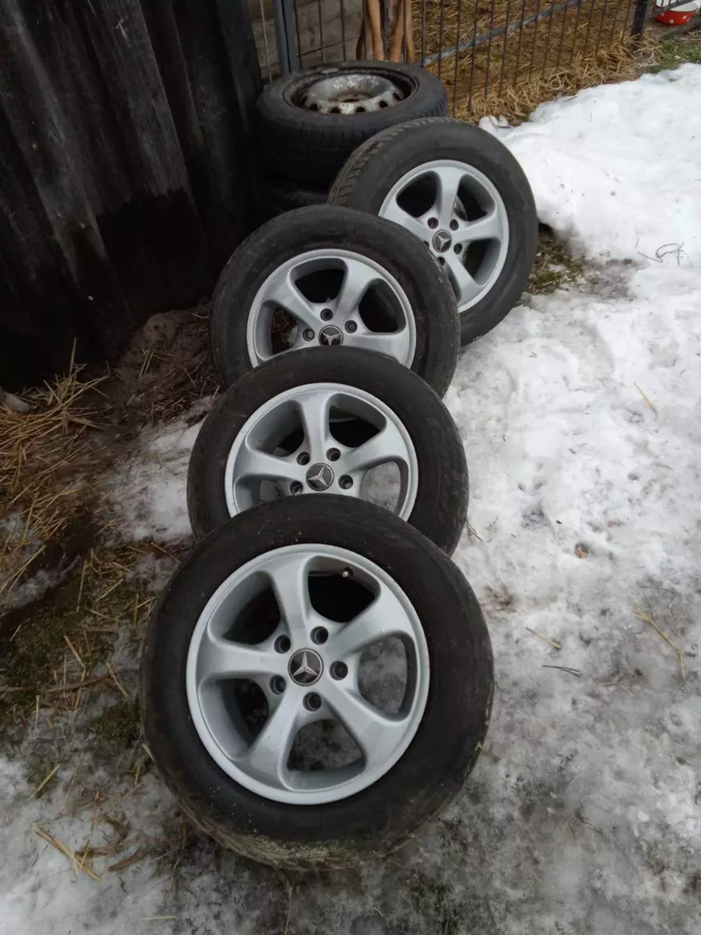 R15  Mercedes-Benz   к Mercedes-Benz