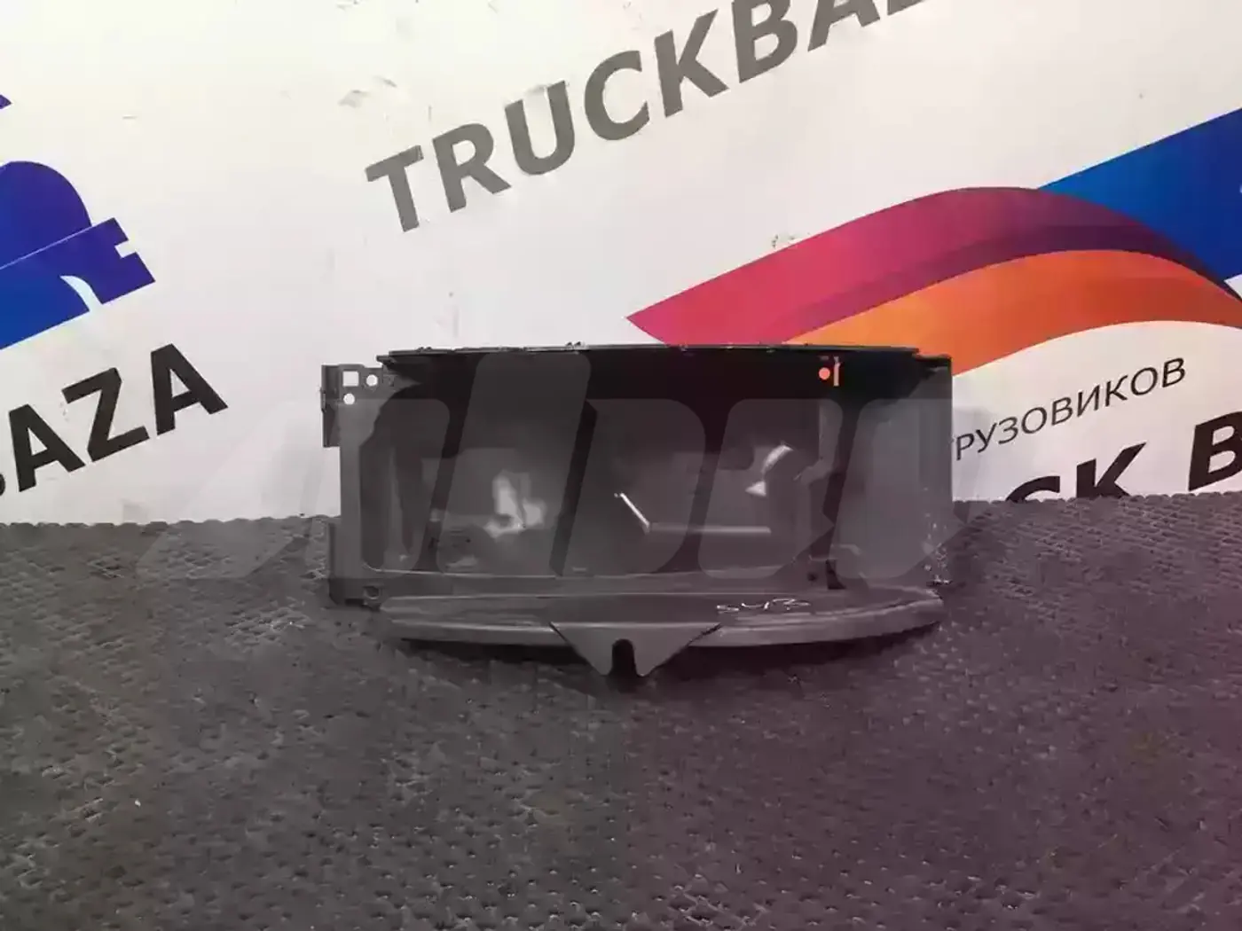 Фара левая к Scania  2008