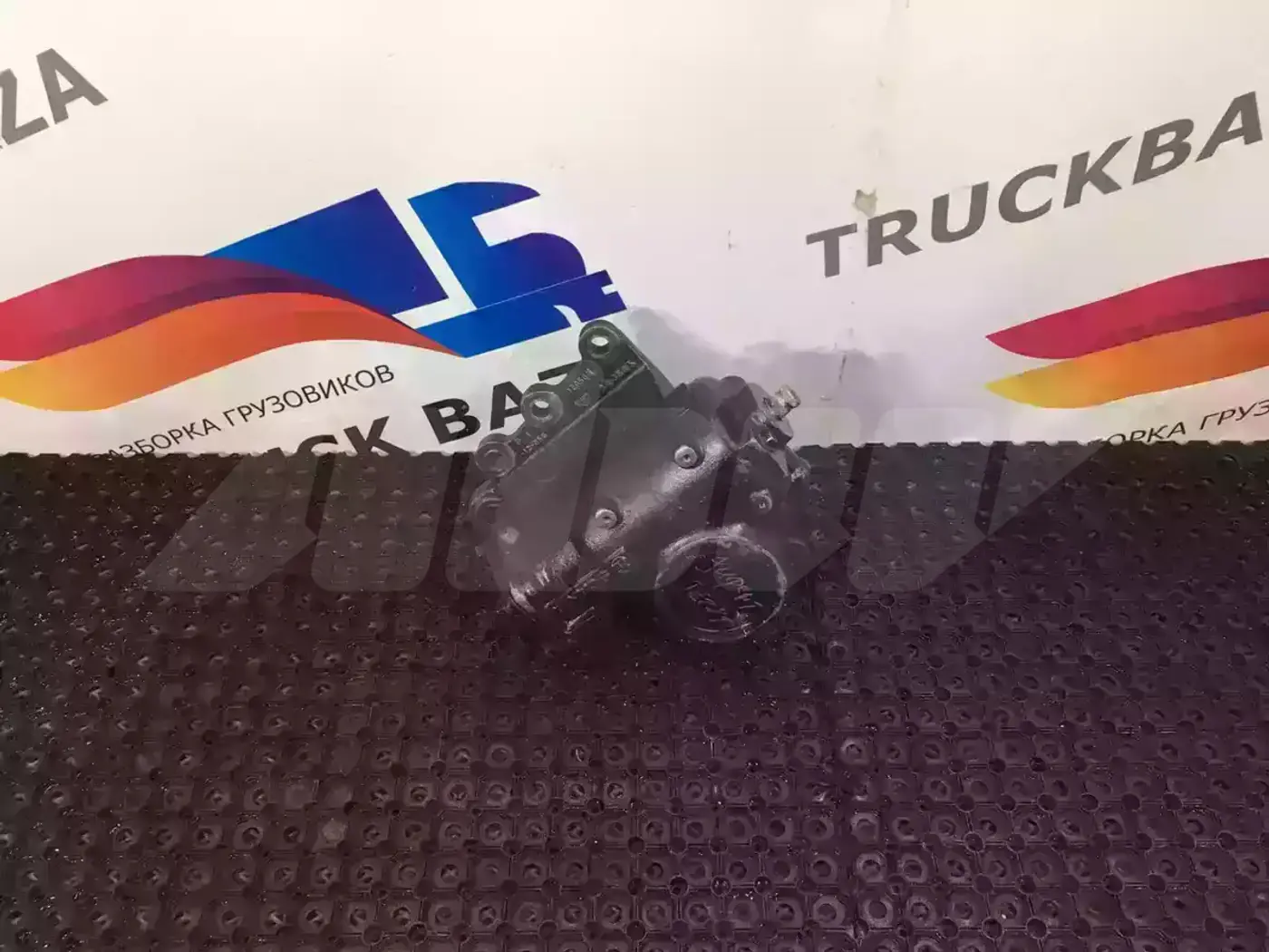 Рулевой редуктор к Scania  2008