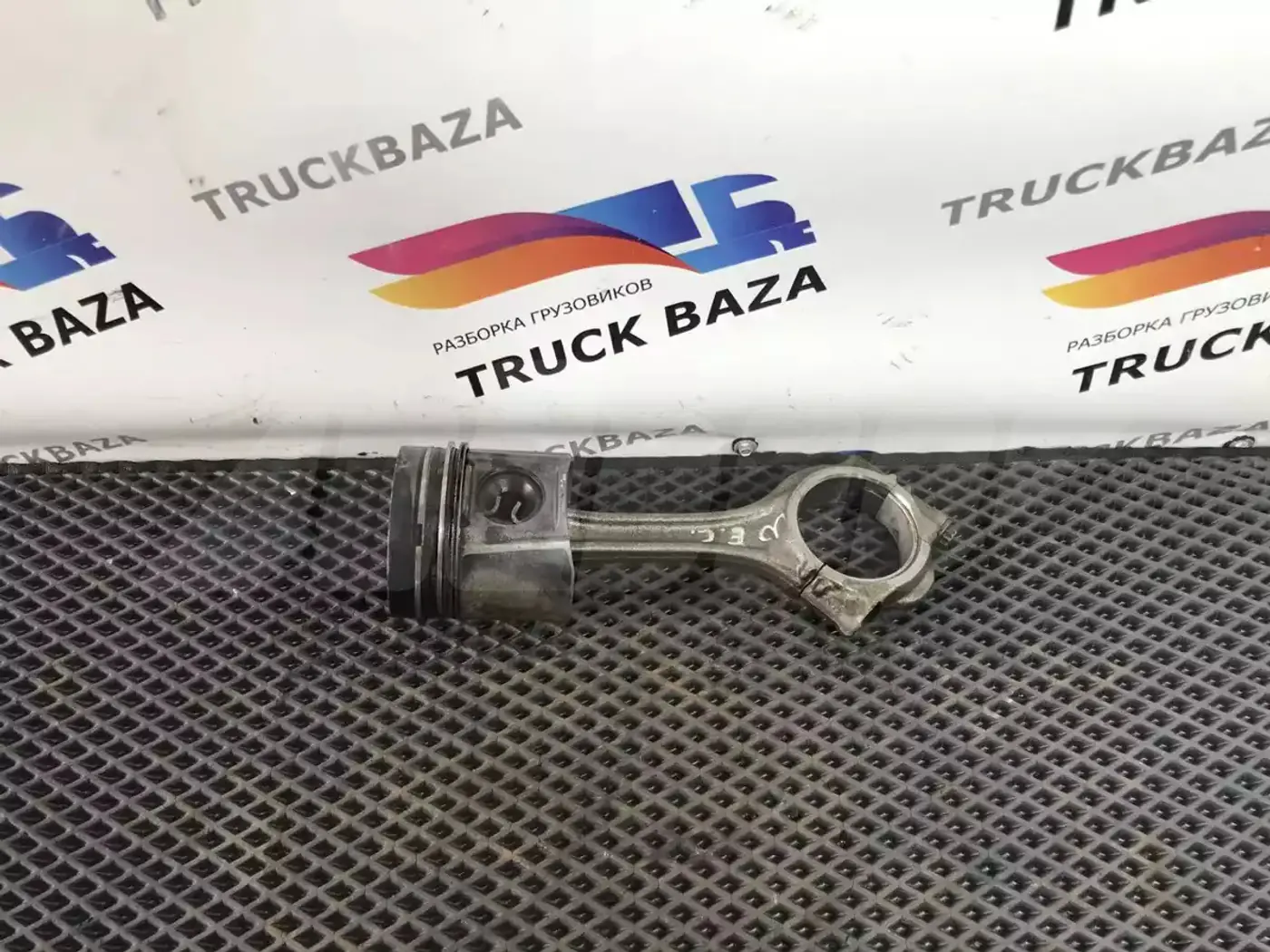Поршень к IVECO EuroCargo 1991