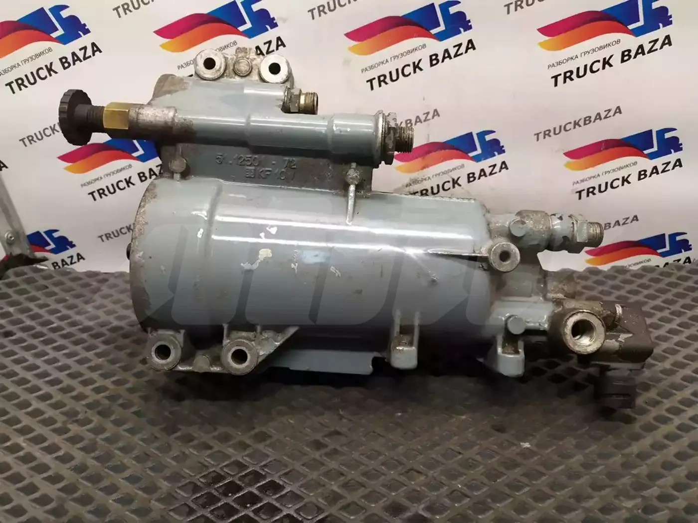 Фильтр топливный к MAN F 2000 1994