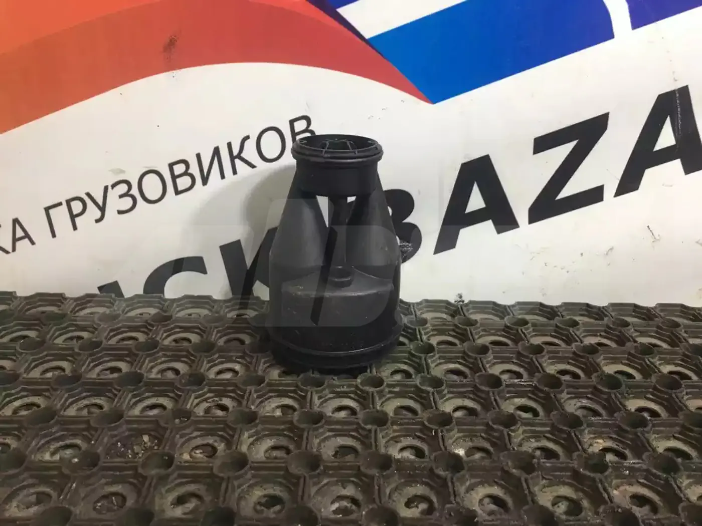 Маслоотделитель (сапун) к MAN TGA 2000