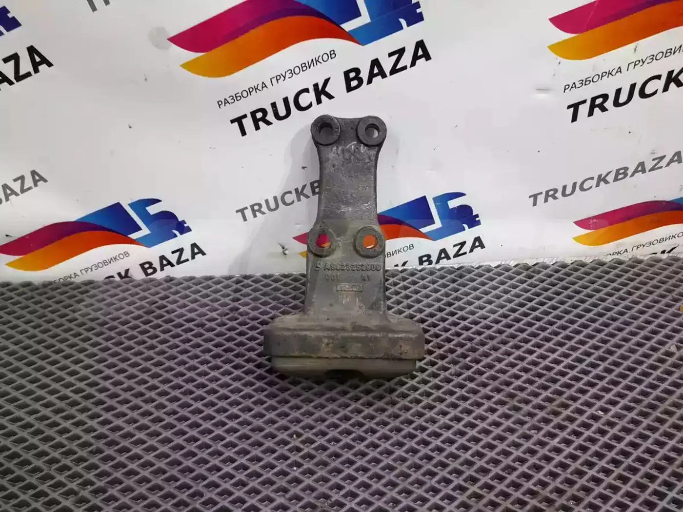 Демпфер к Mercedes-Benz Actros 2002