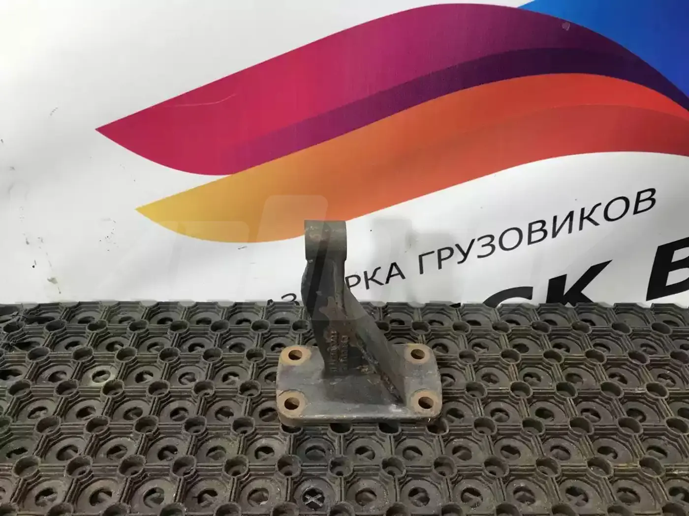 Крепления/Кронштейны к MAN F 2000 1998
