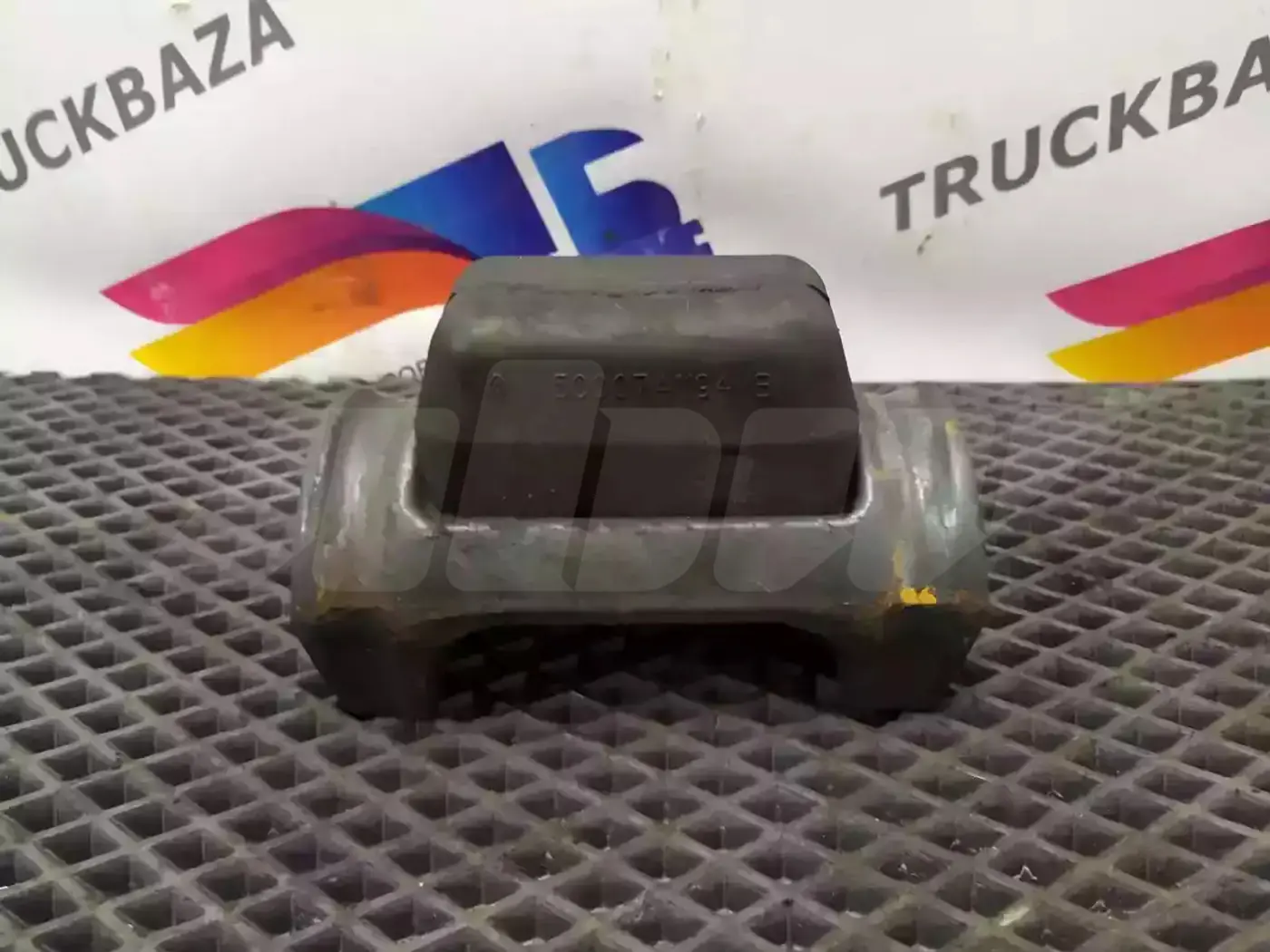Демпфер к Renault Magnum 2001