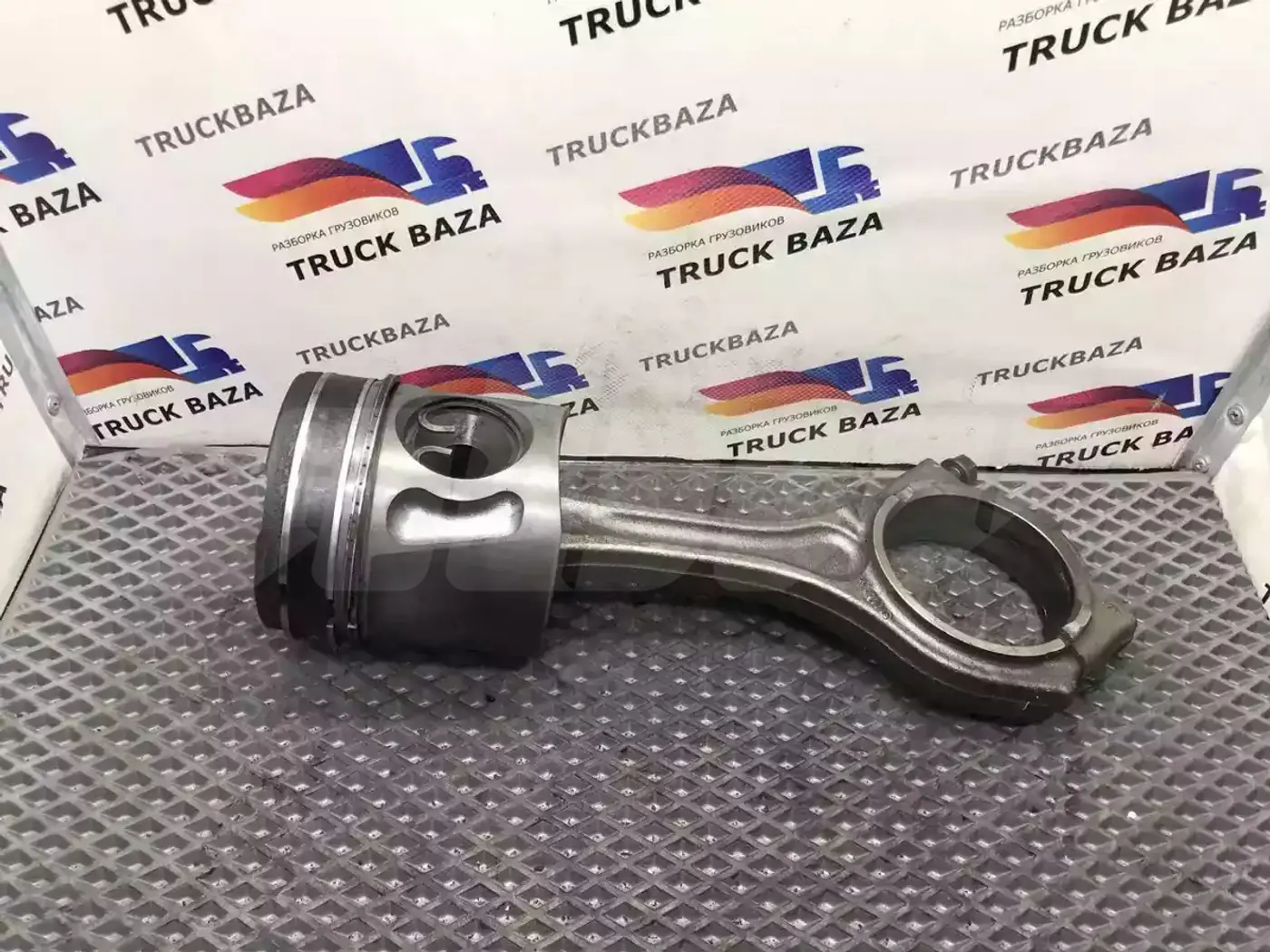 Шатун к MAN TGX 2000