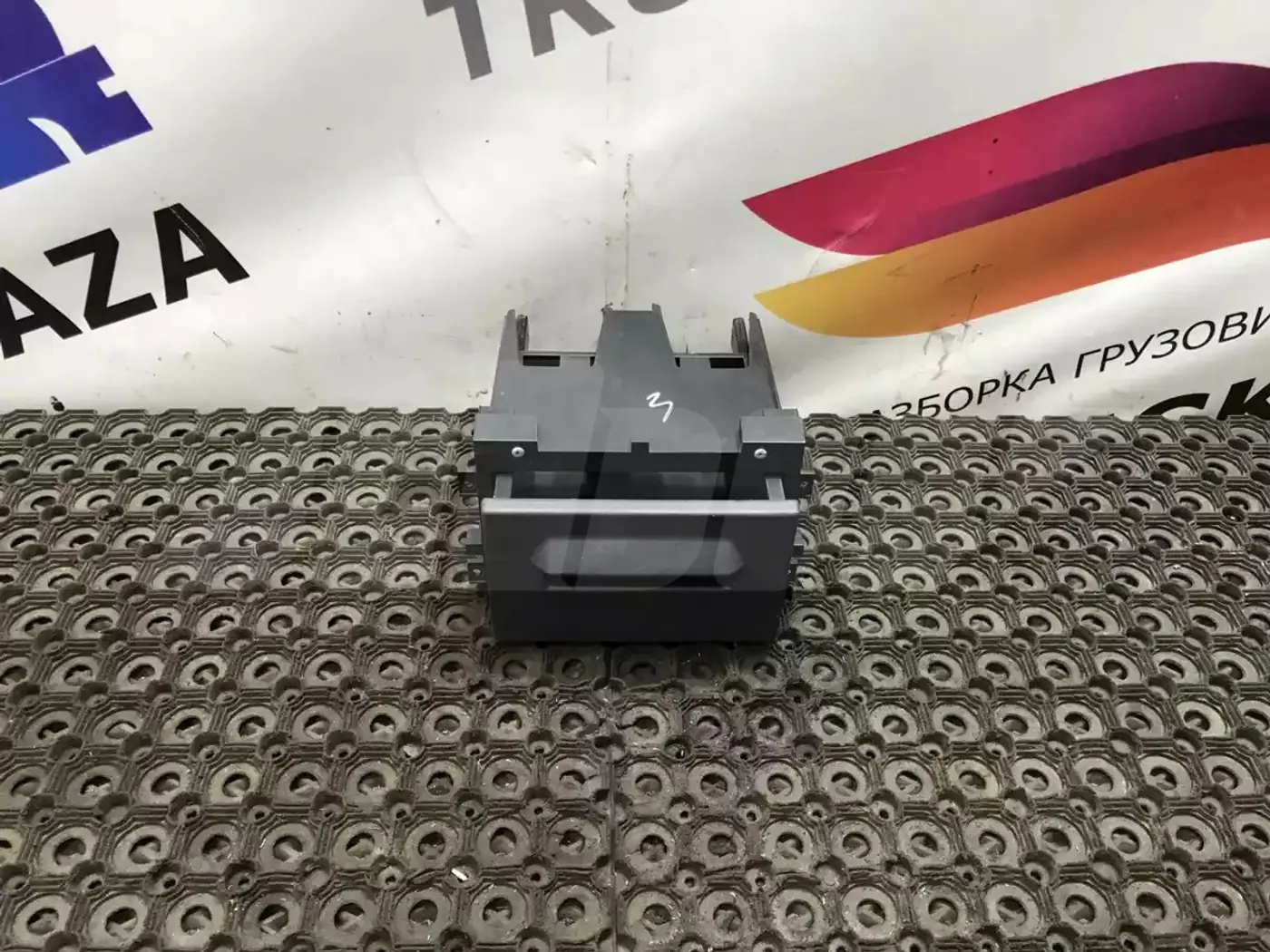 Бардачок к Renault  2013