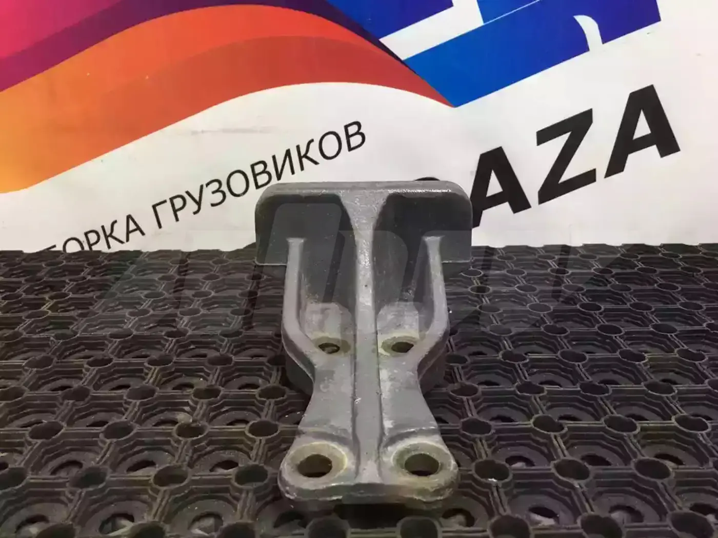 Демпфер к Mercedes-Benz Axor 2004