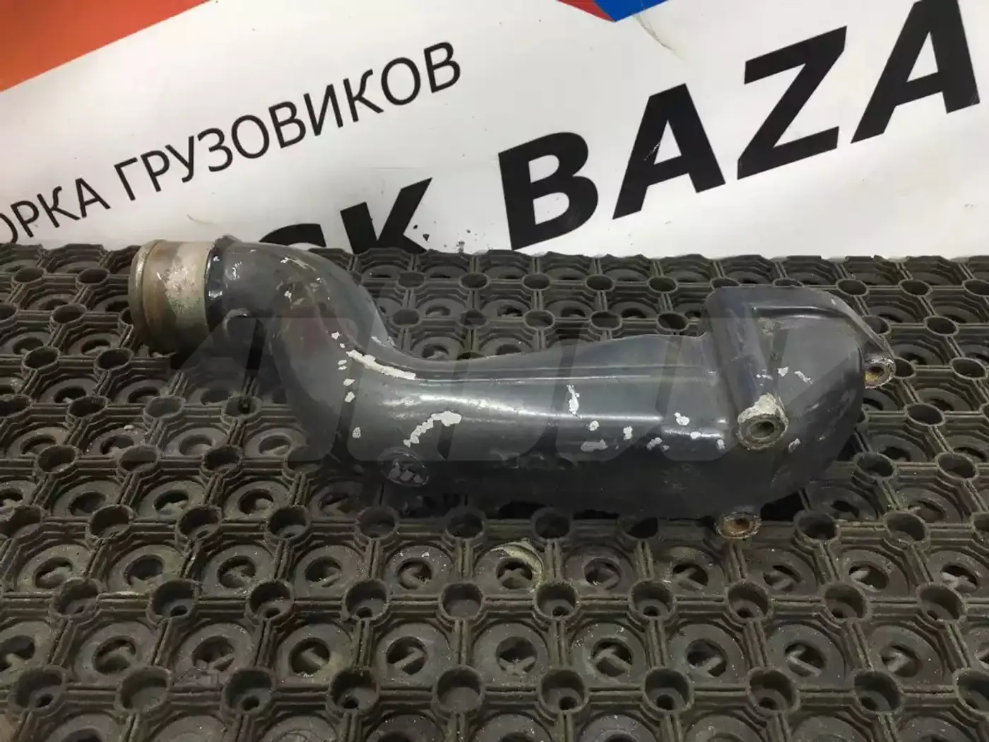 Патрубок интеркулера к MAN TGA 2000
