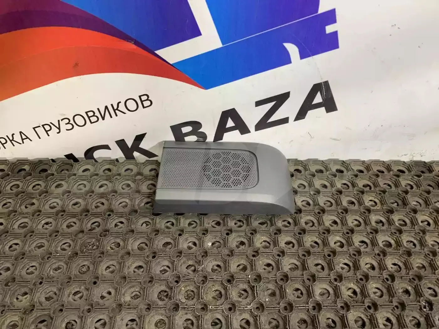 Решетка радиатора к Renault  2013