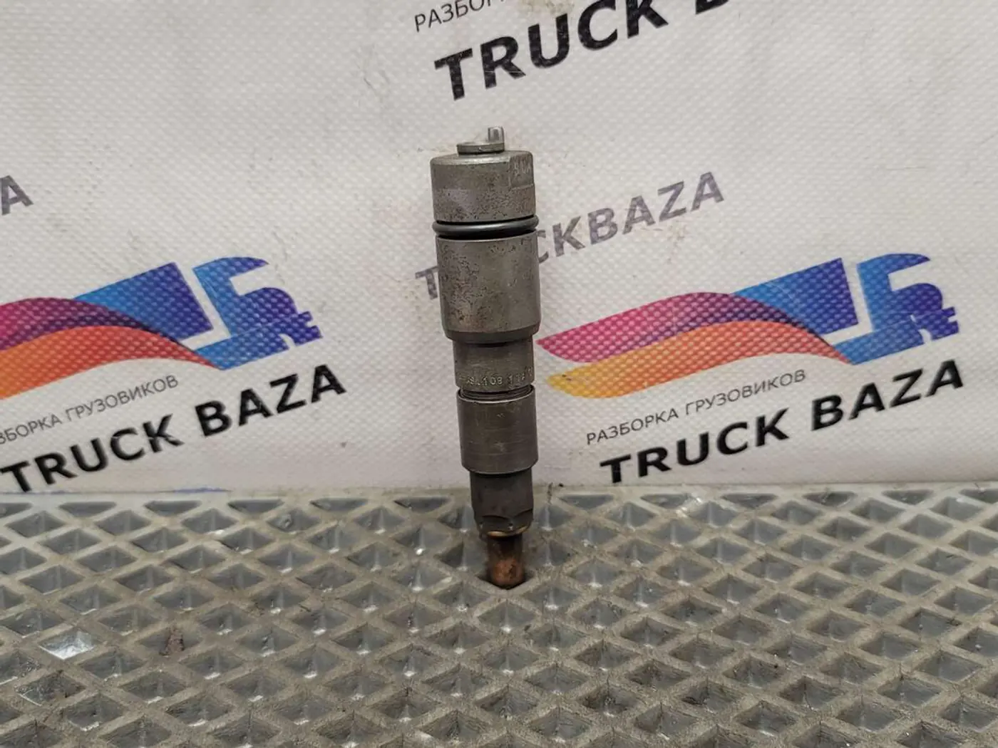 Форсунка к Mercedes-Benz Axor 2001