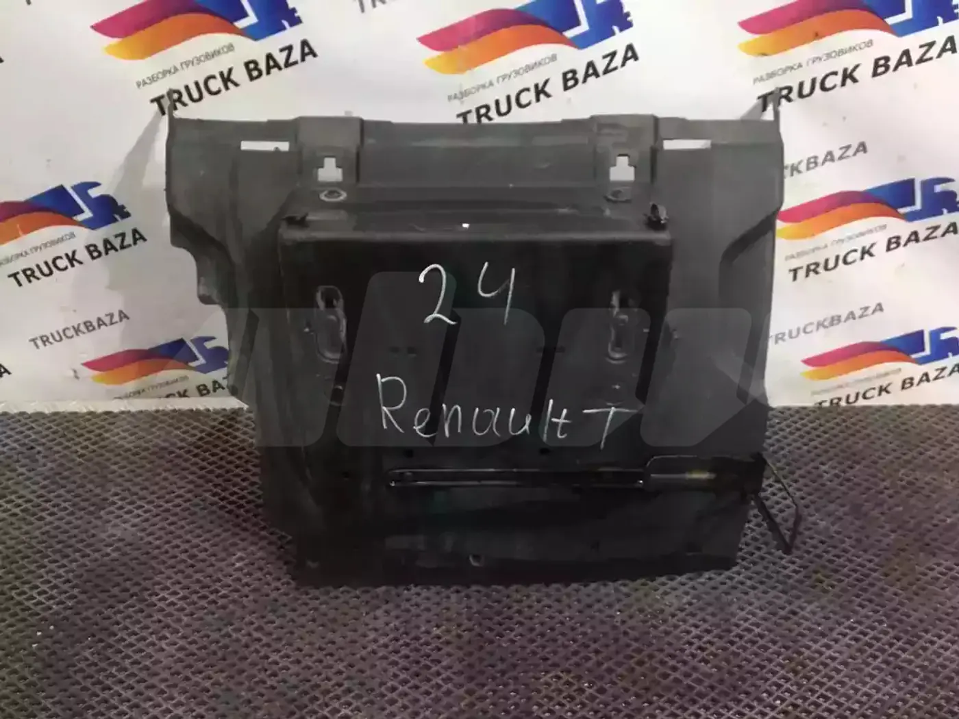 Брызговики к Renault  2013