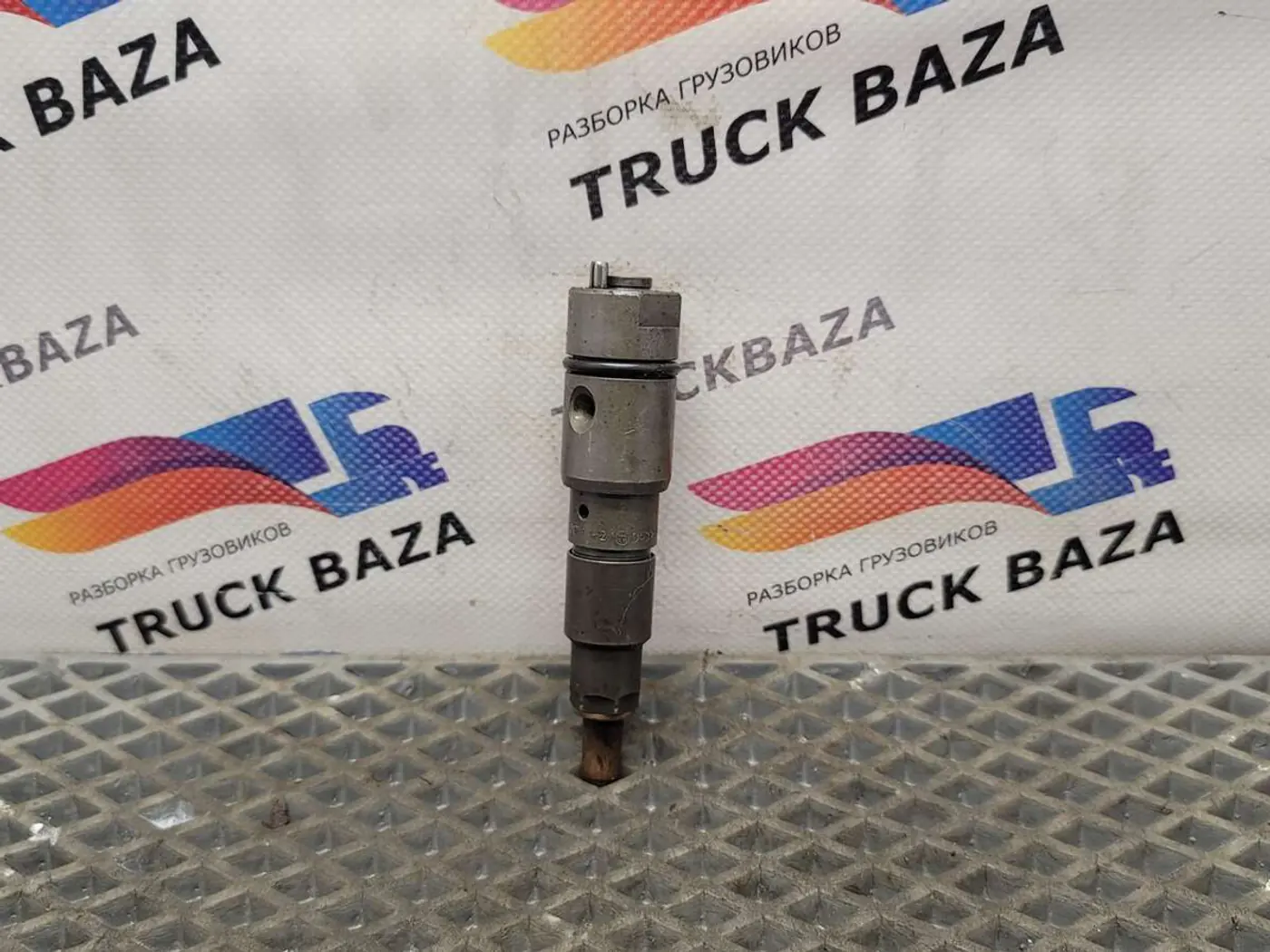 Форсунка к Mercedes-Benz Axor 2001