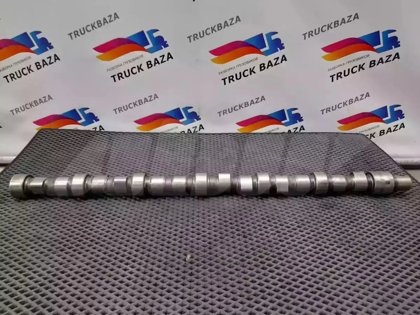 Распредвал к IVECO EuroTech 1993
