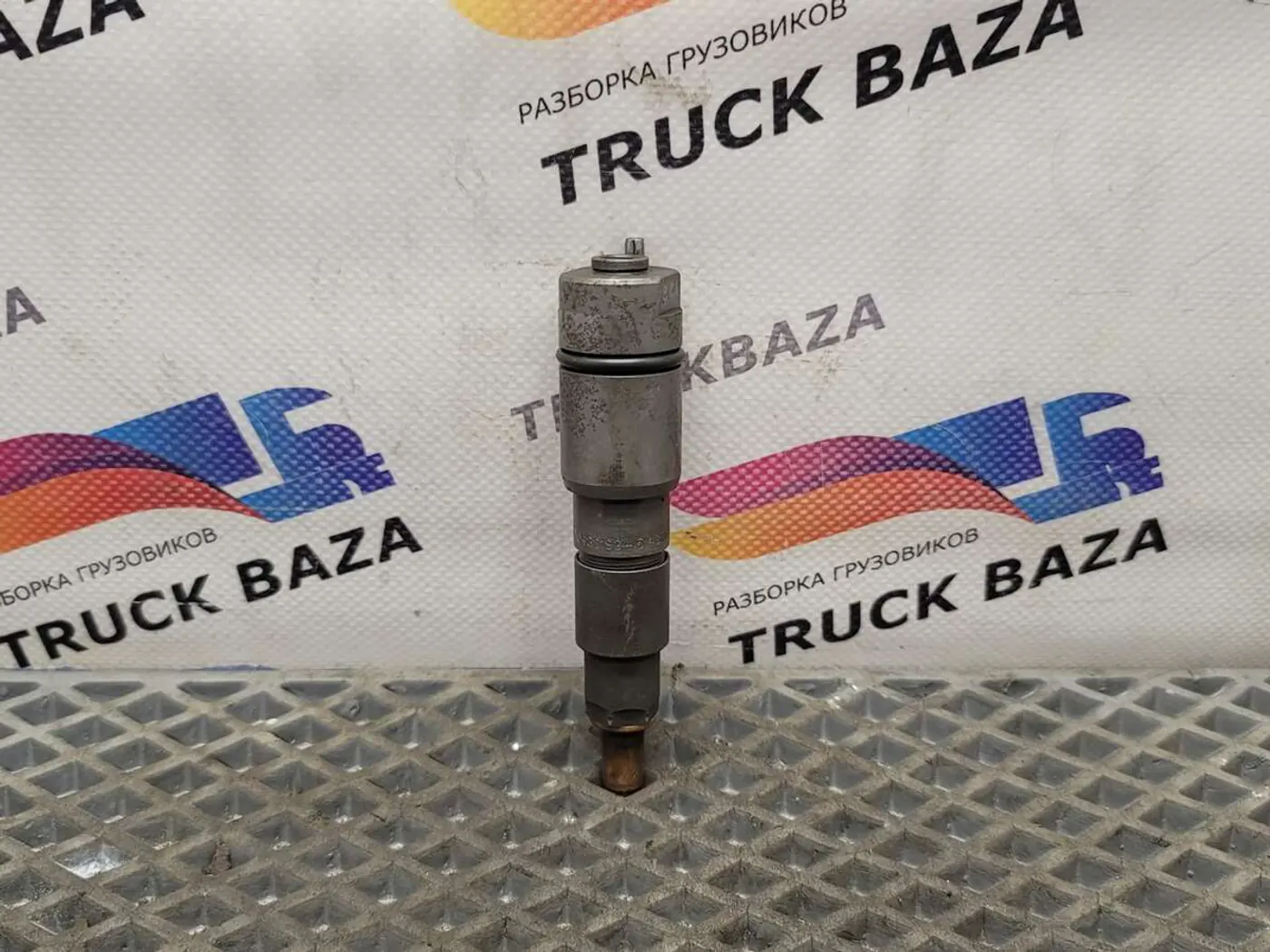 Форсунка к Mercedes-Benz Axor 2001