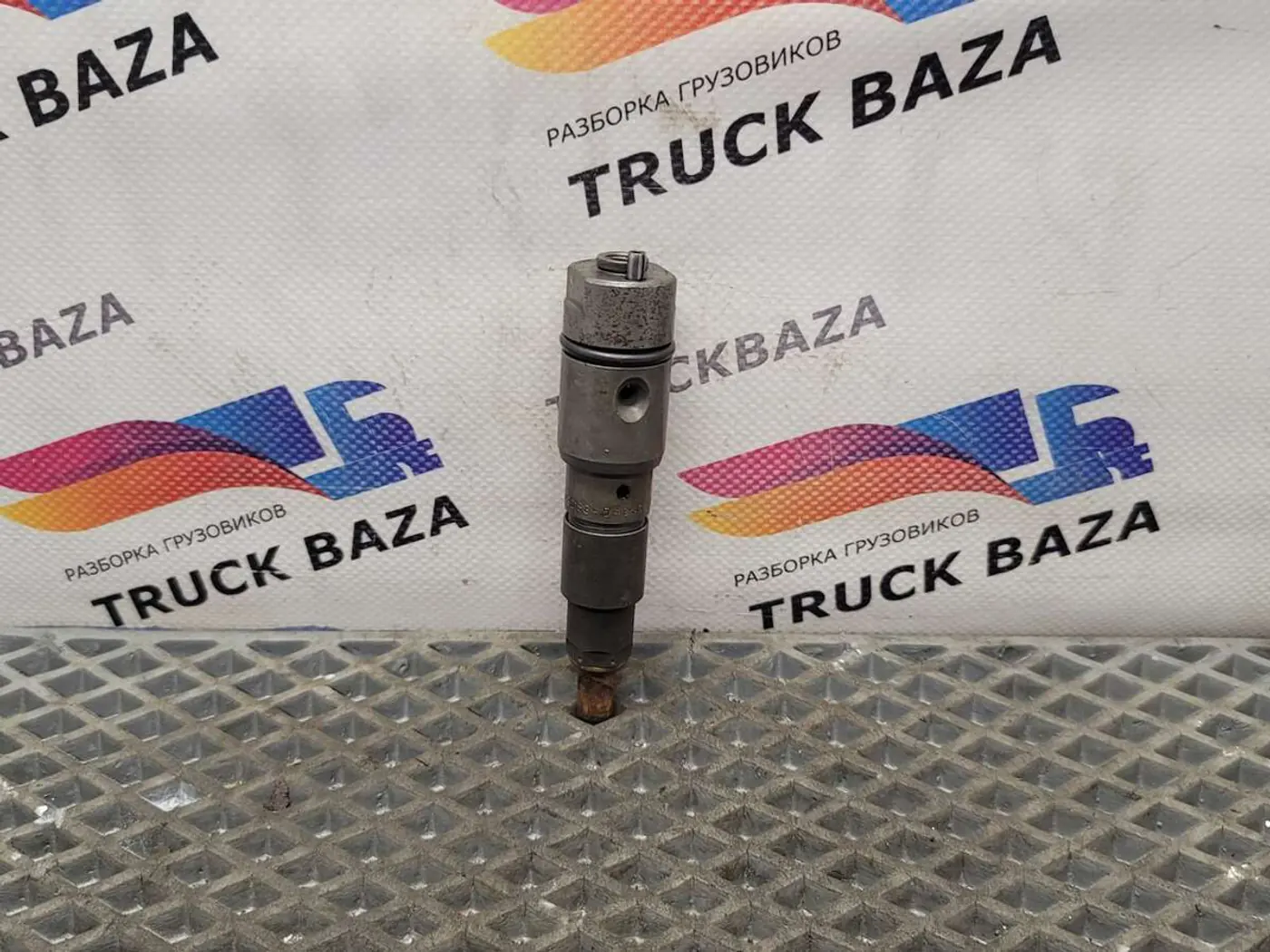 Форсунка к Mercedes-Benz Axor 2001
