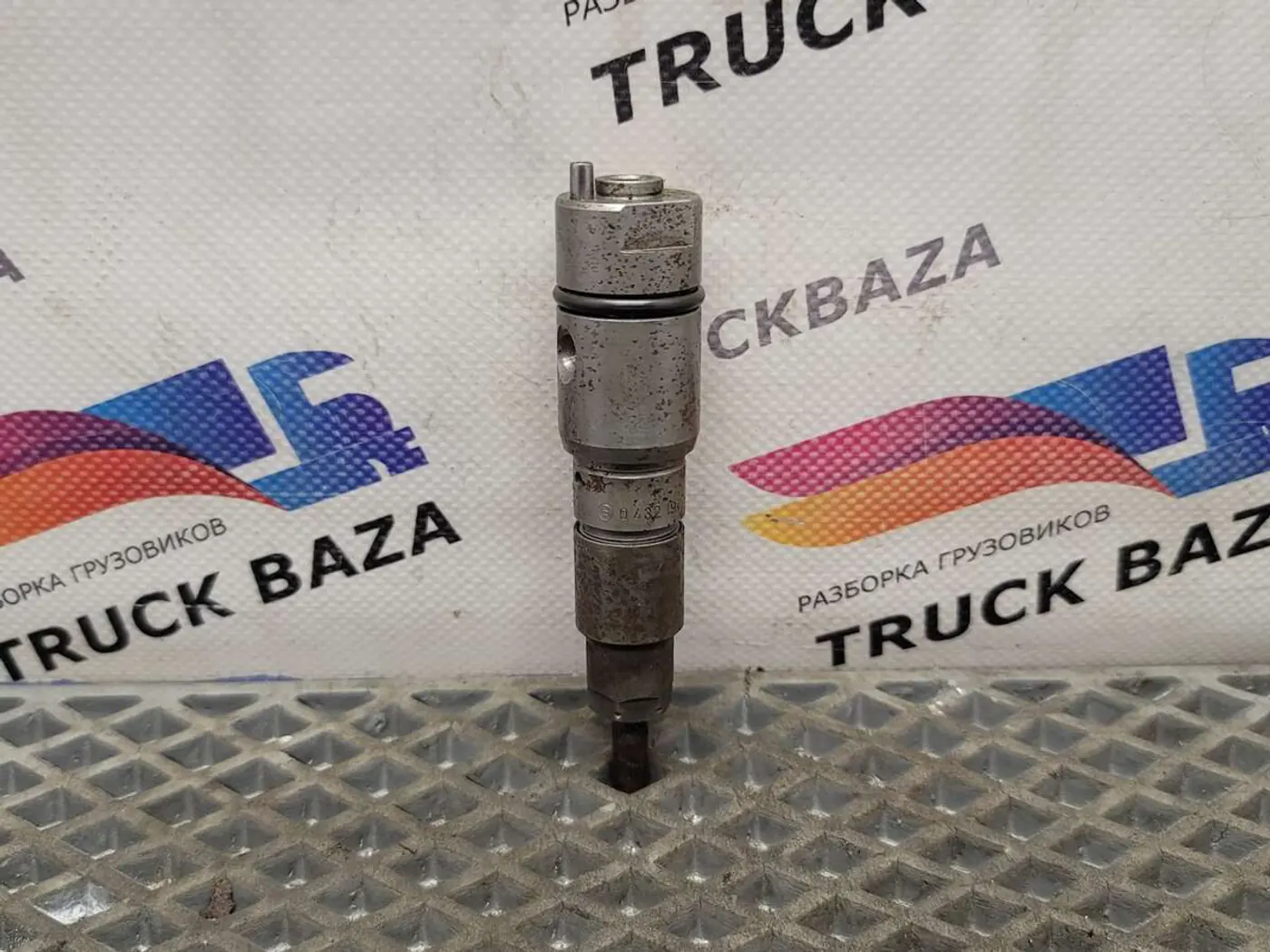 Форсунка к Mercedes-Benz Axor 2001