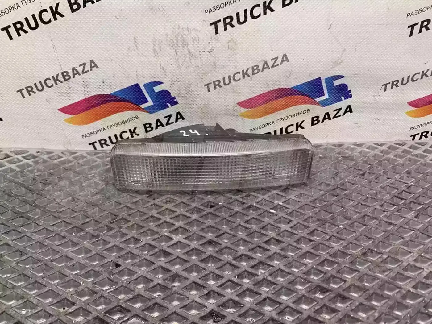 Габаритные огни к Scania  1995