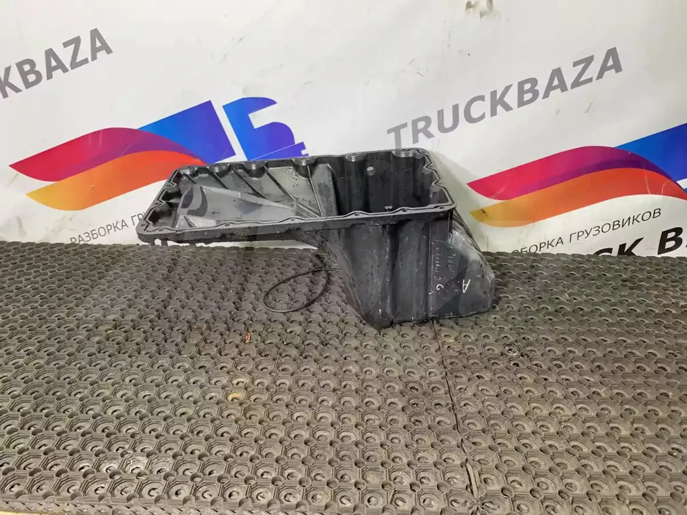 Поддон к Mercedes-Benz Atego 2004