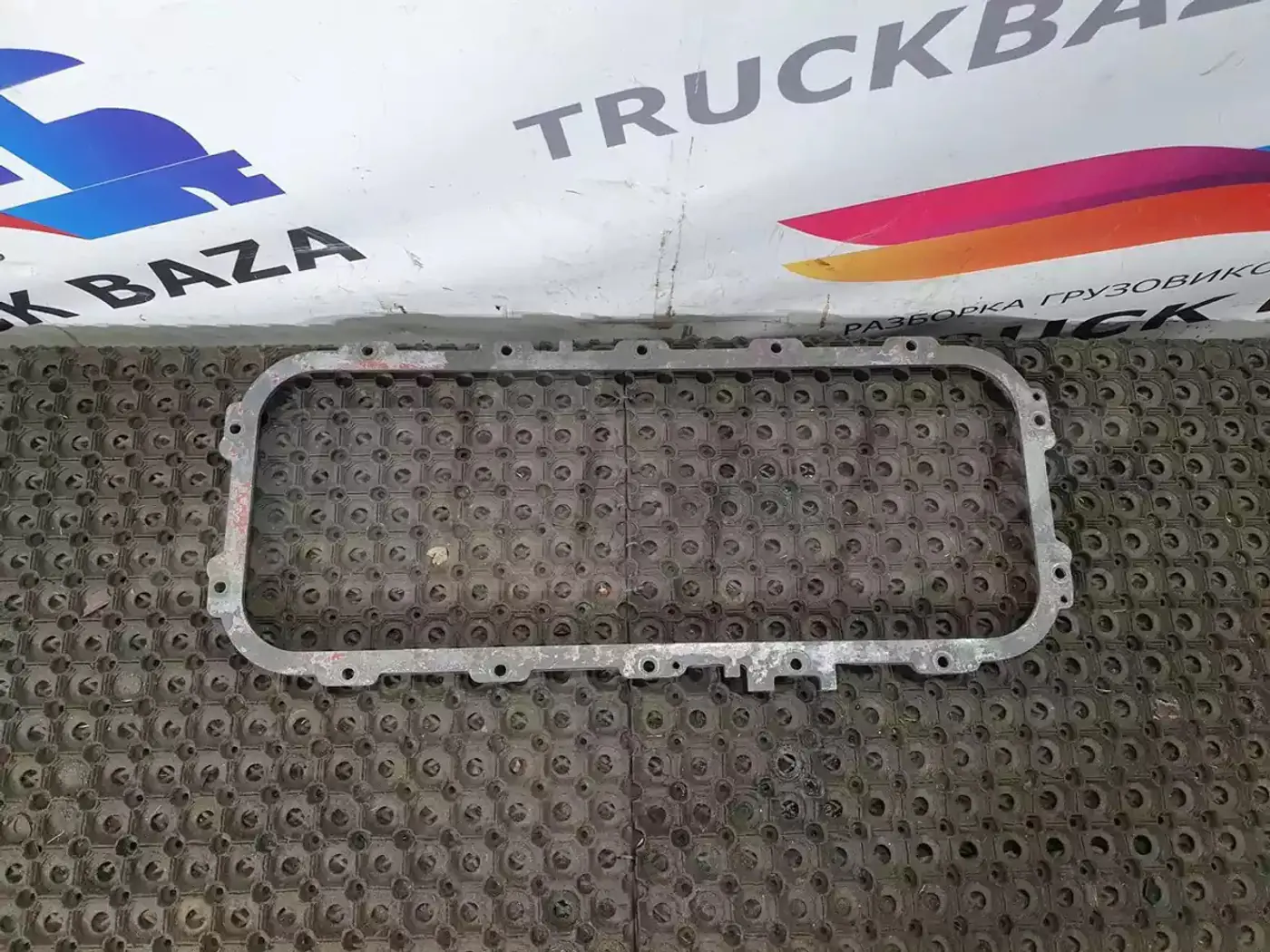 Поддон к IVECO EuroTech 1991
