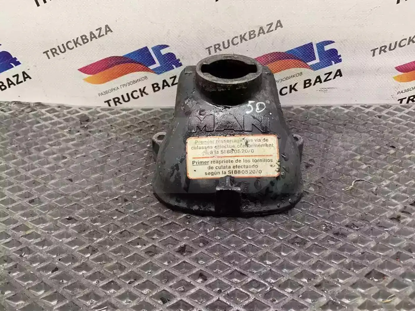Крышка багажника к MAN  1986
